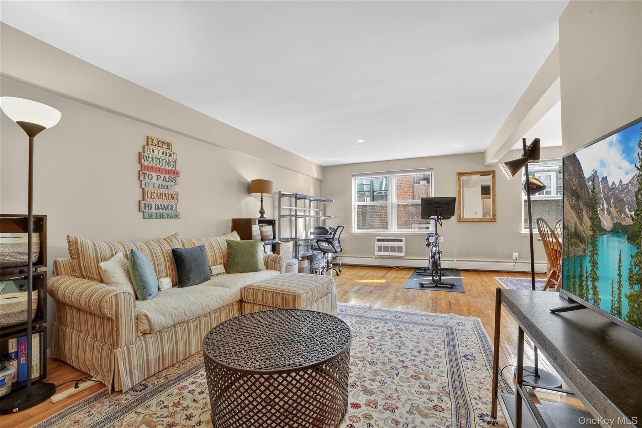 #7 photo, 120 E Hartsdale Avenue, Hartsdale , NY 10530