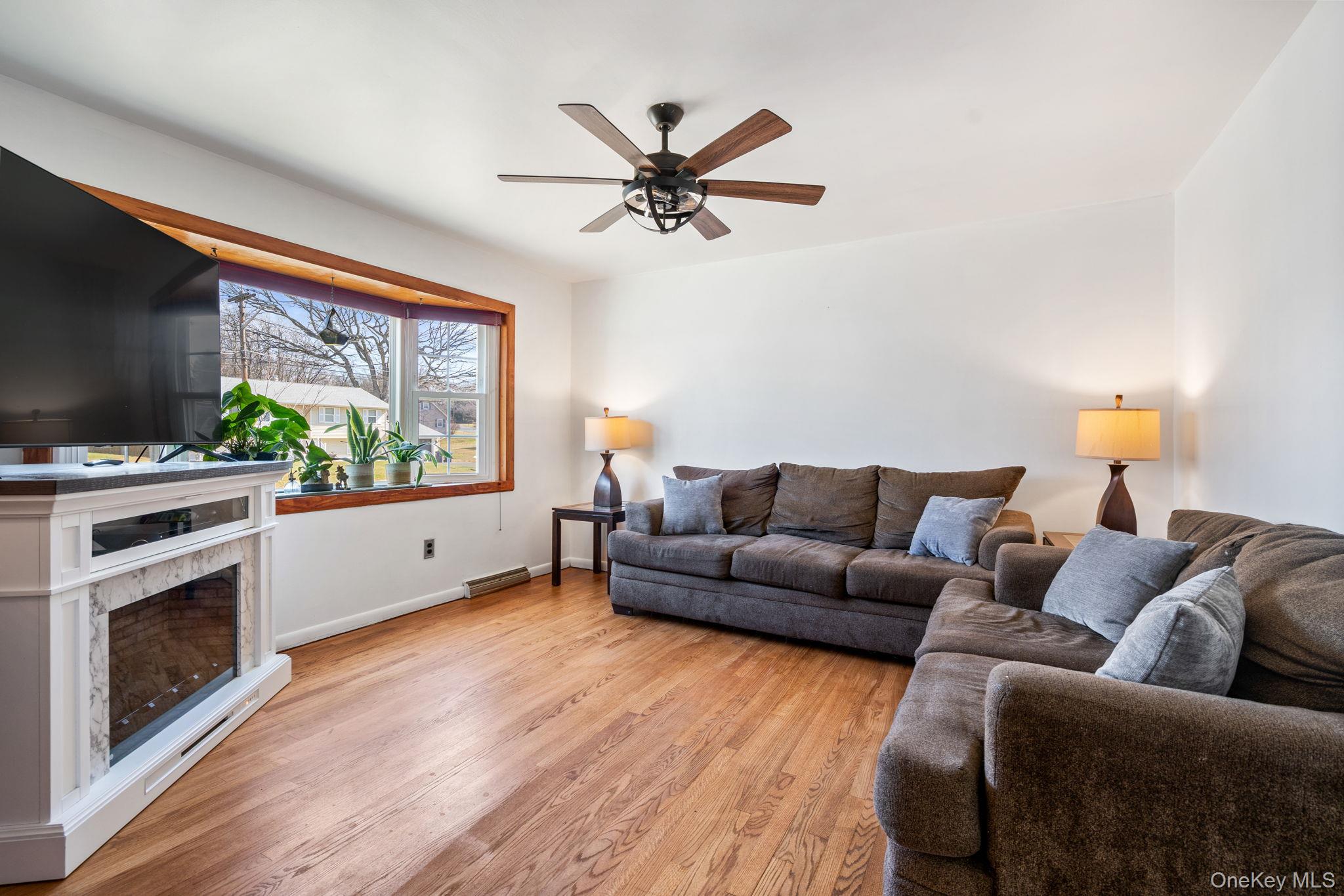 #2 photo, 48 Loch Lomond Lane, Middletown , NY 10941