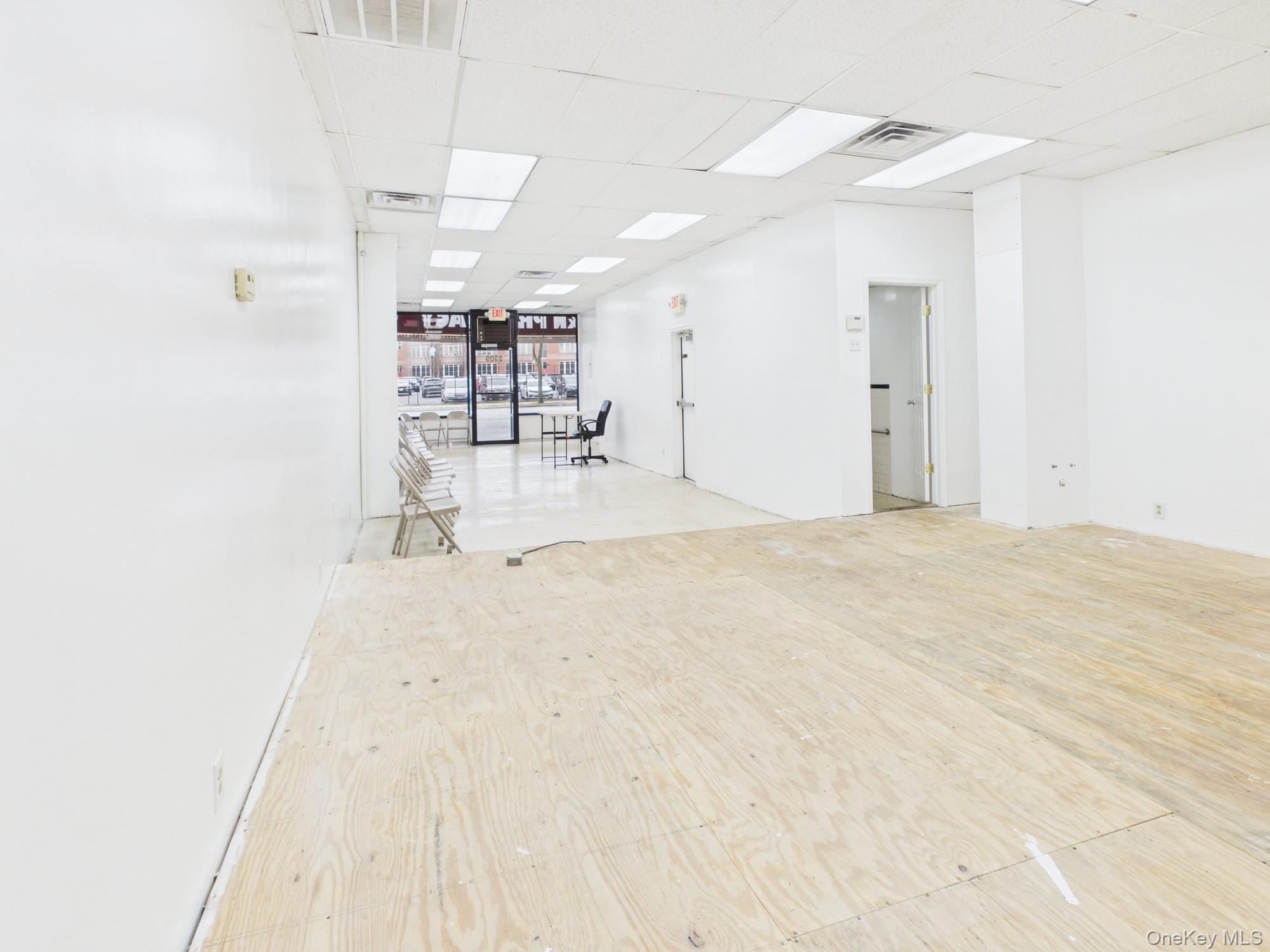 #7 photo, 2309 Westchester Avenue, ब्रोंक्स Bronx , NY 10462