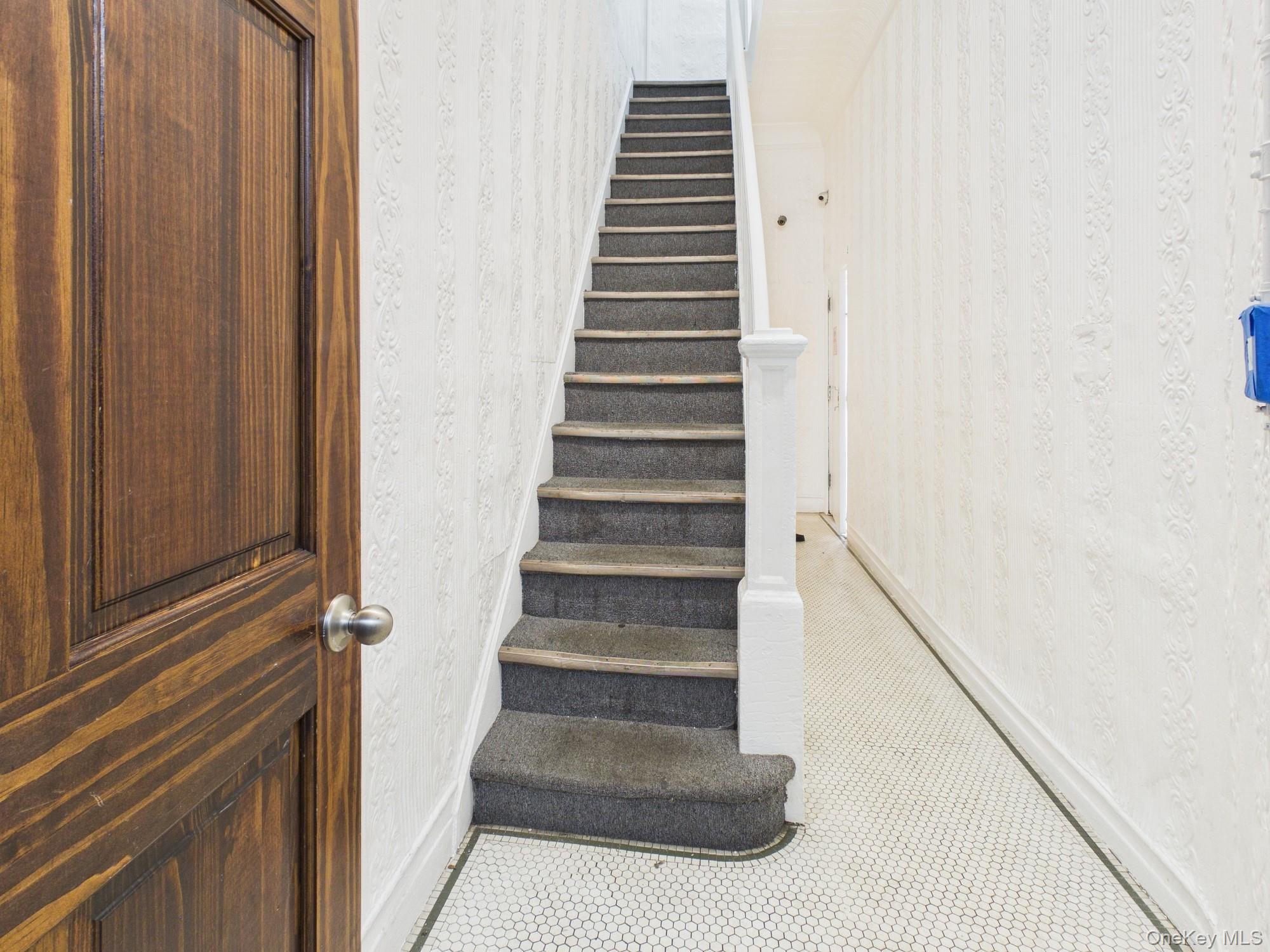 #8 photo, 2309 Westchester Avenue, ब्रोंक्स Bronx , NY 10462