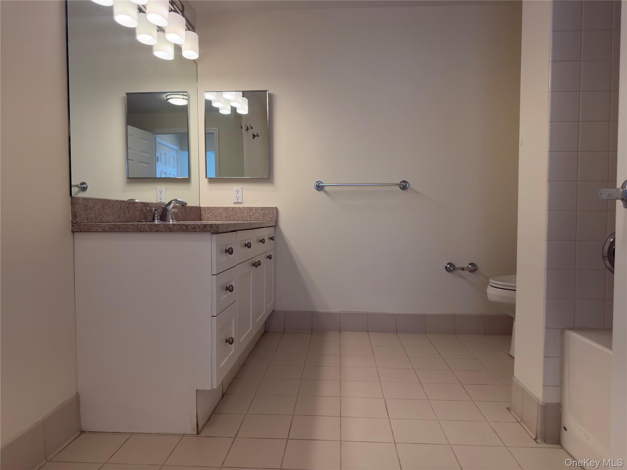 #10 photo, 300 Mamaroneck Avenue, 紐約州 White Plains , NY 10605