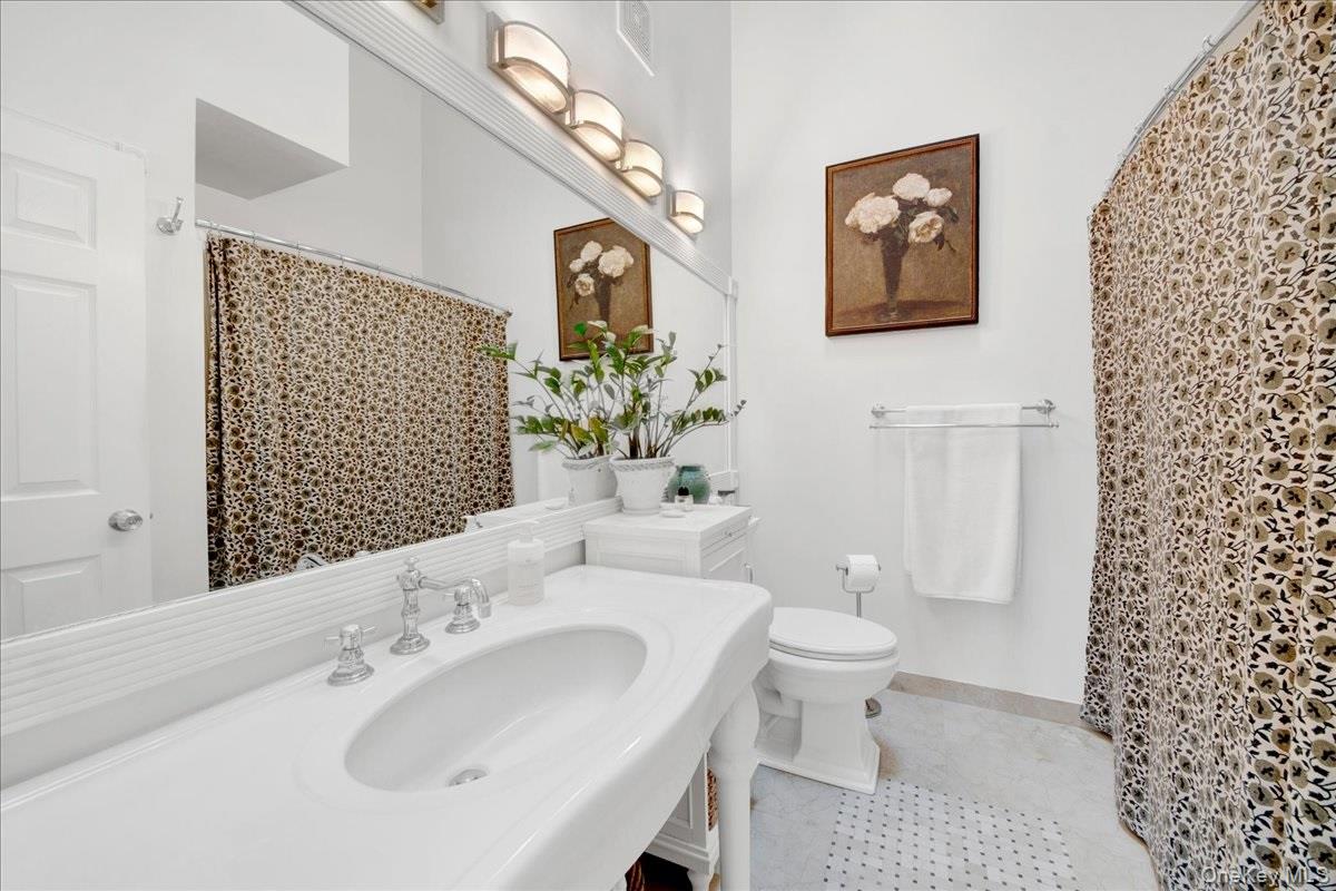 #17 photo, 21 Arbor Way, Peekskill , NY 10566