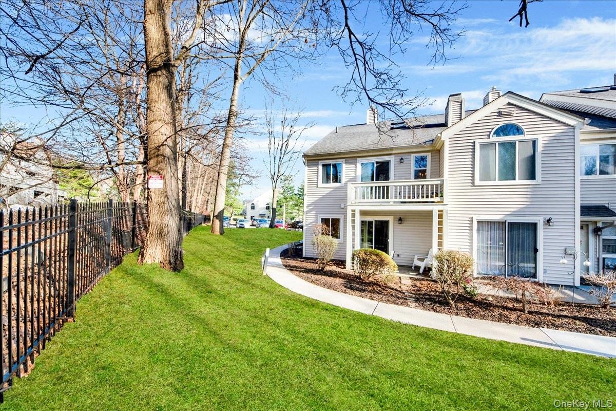 #19 photo, 21 Arbor Way, Peekskill , NY 10566