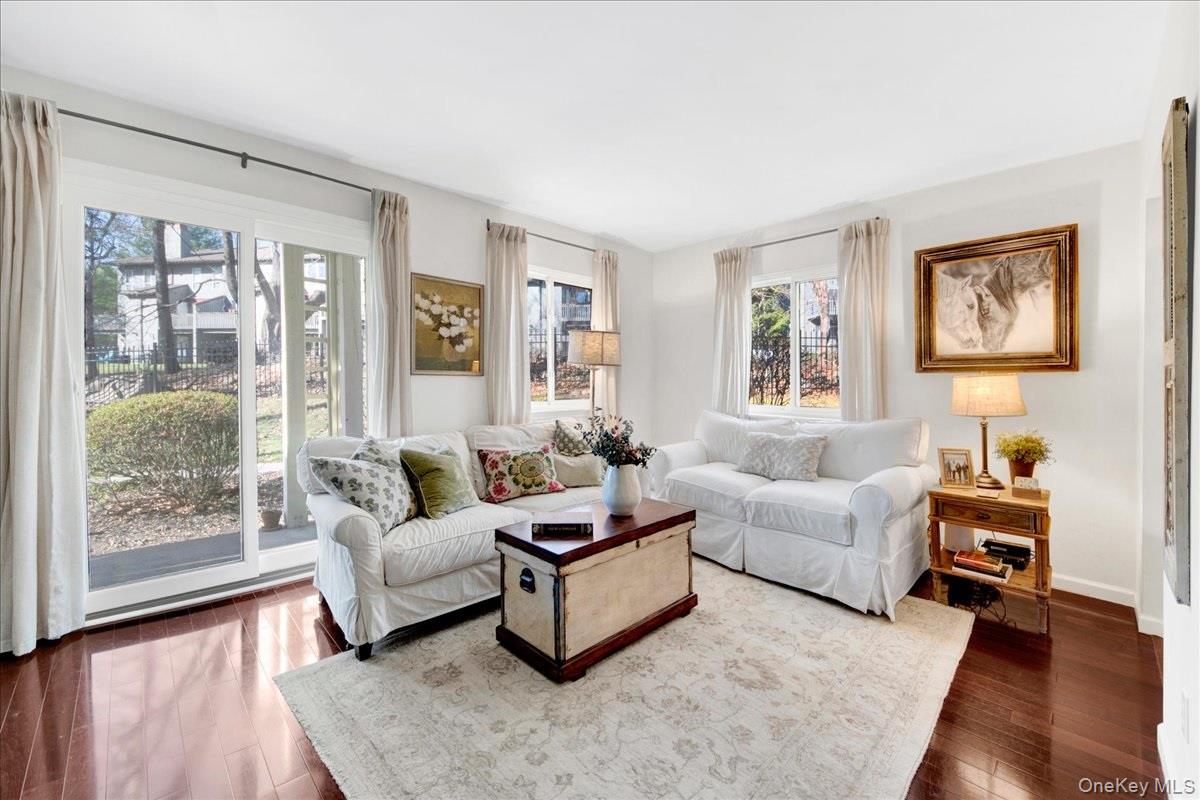 #3 photo, 21 Arbor Way, Peekskill , NY 10566