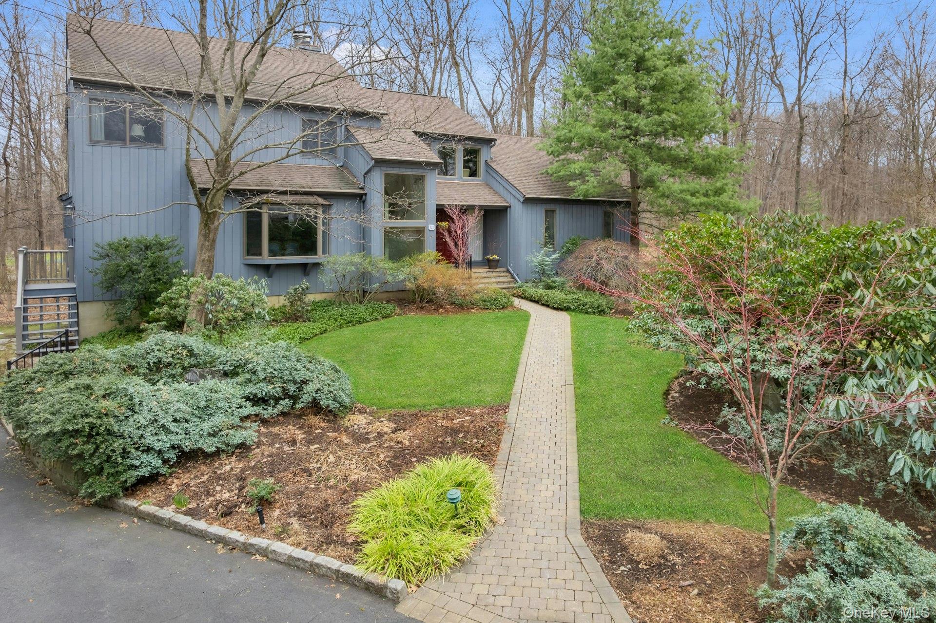 #1 photo, 121 Law Road, Briarcliff Manor , NY 10510