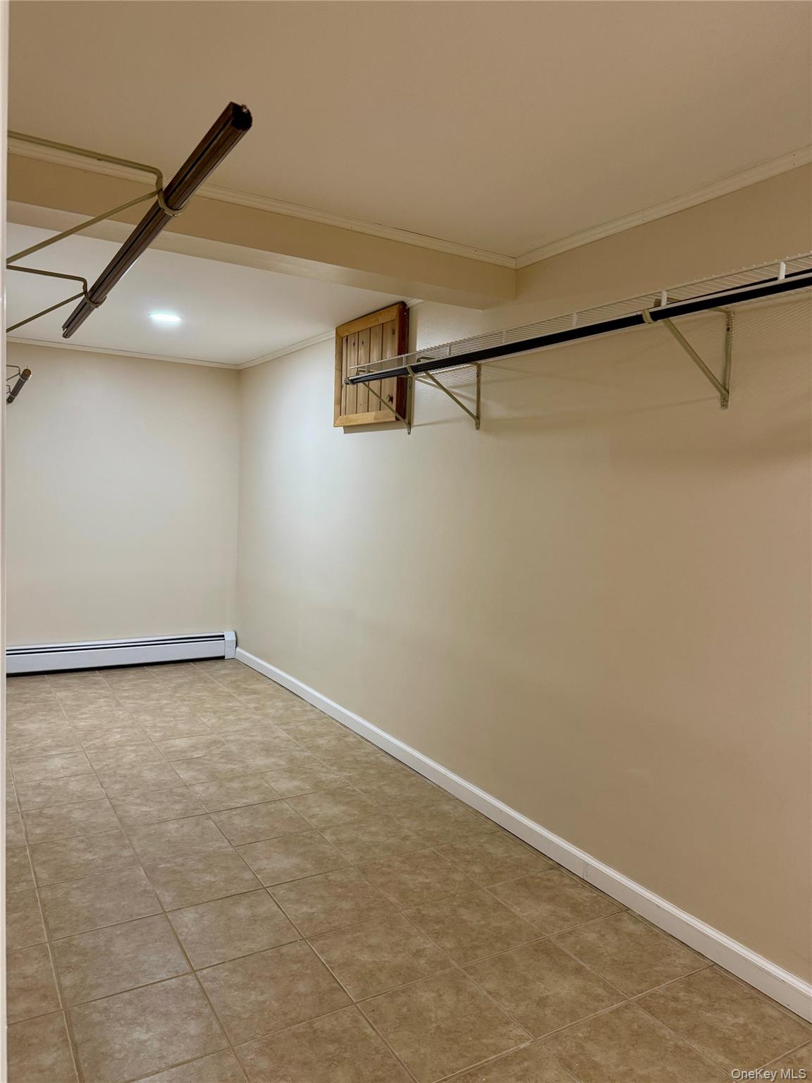 #11 photo, 6 Barclay Road, 뉴욕주 New Windsor , NY 12553