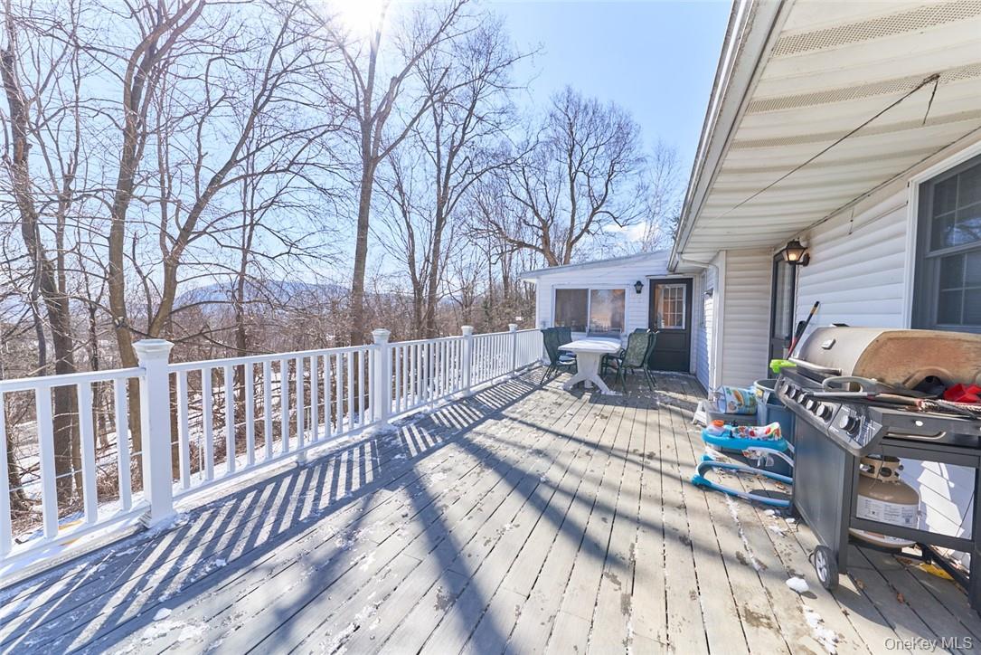 #3 photo, 6 Barclay Road, 뉴욕주 New Windsor , NY 12553