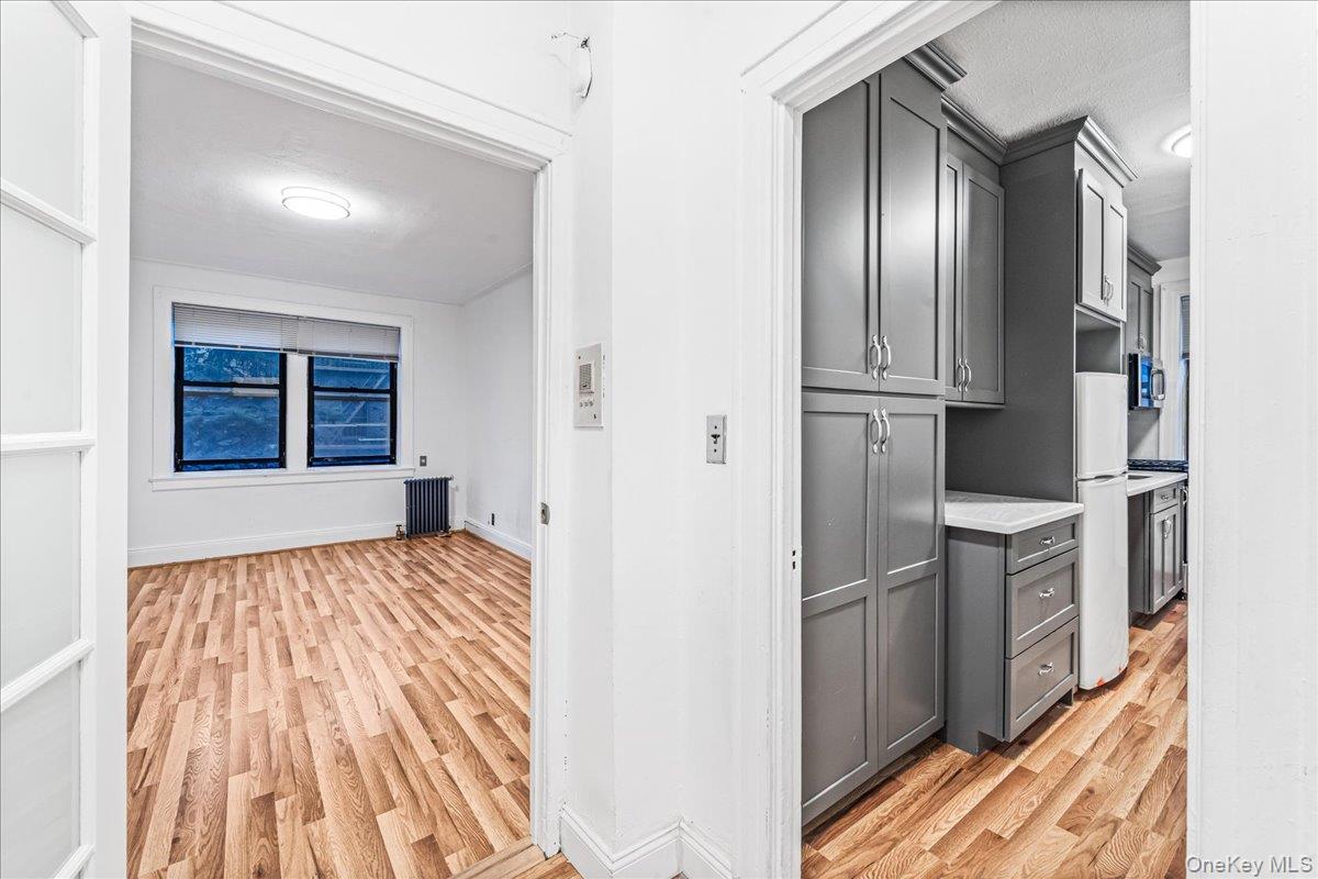 #3 photo, 61-40 Saunders, קווינס Rego Park , NY 11374