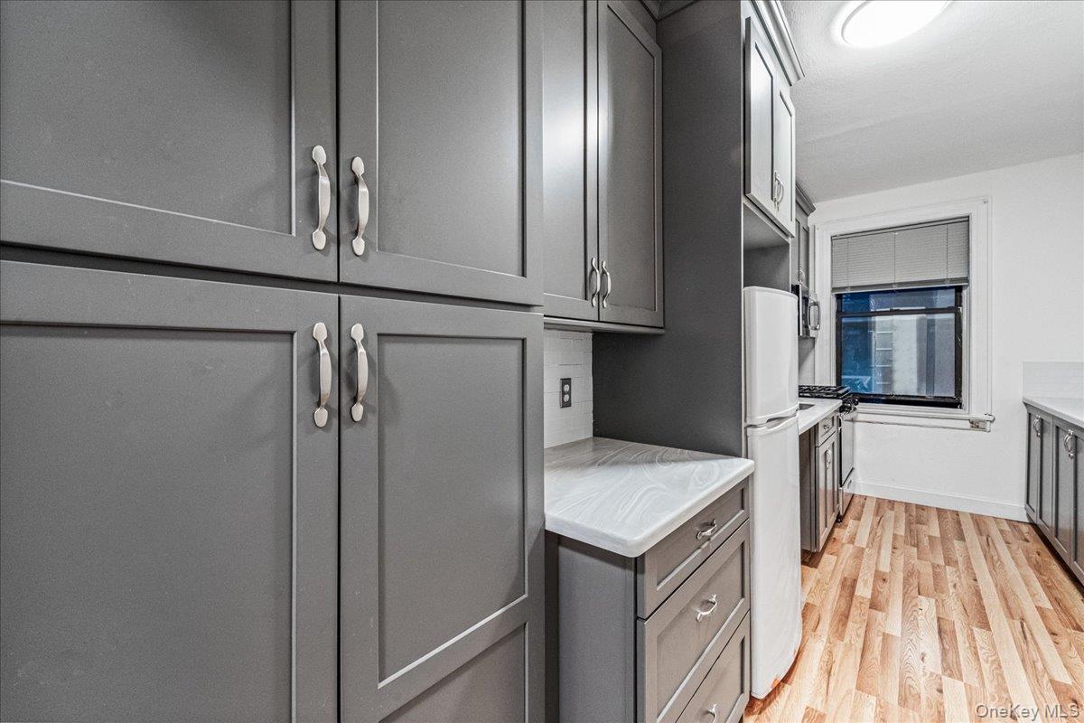 #7 photo, 61-40 Saunders, קווינס Rego Park , NY 11374