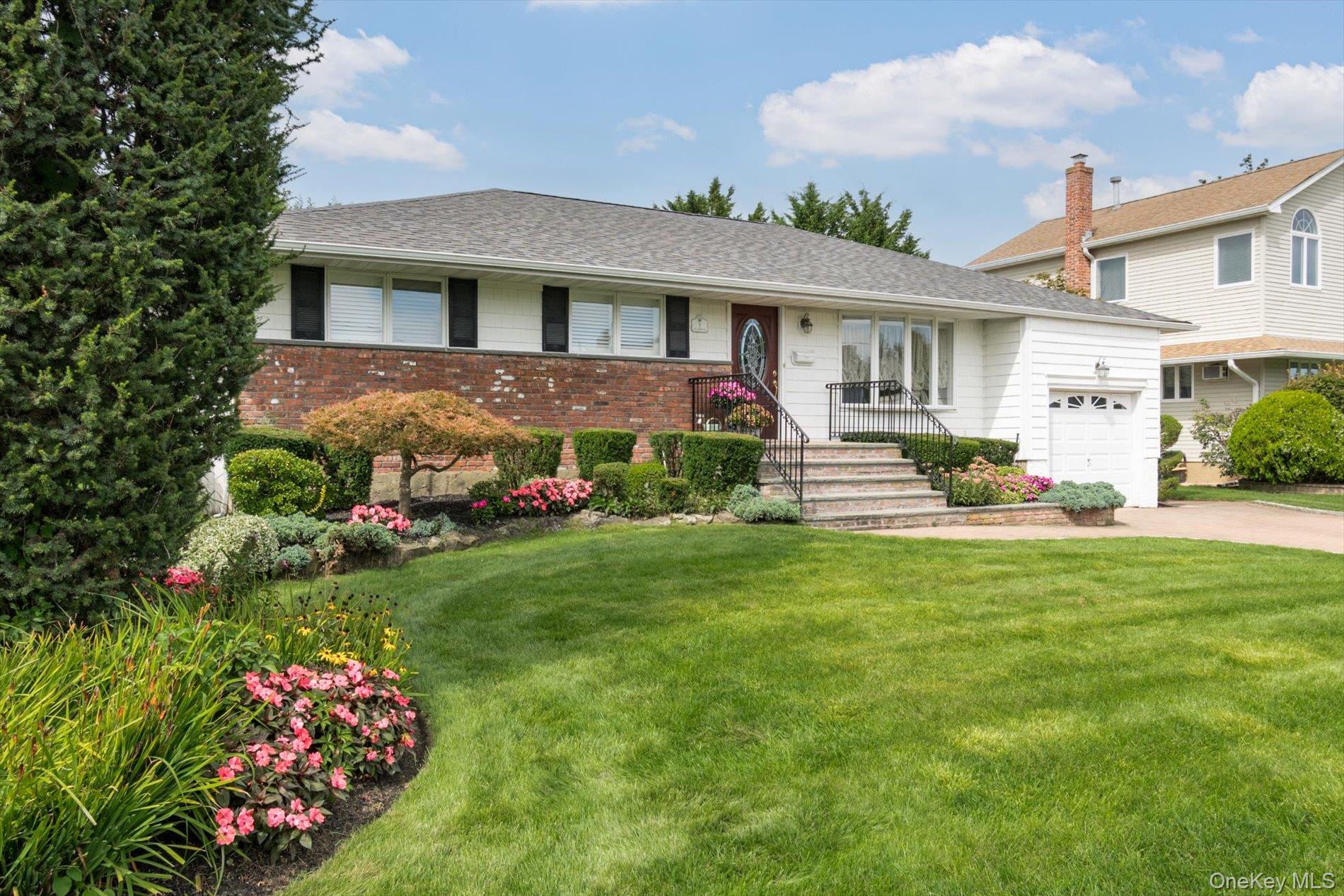 #2 photo, 9 Rockaway Place, 롱 아일랜드 Massapequa , NY 11758