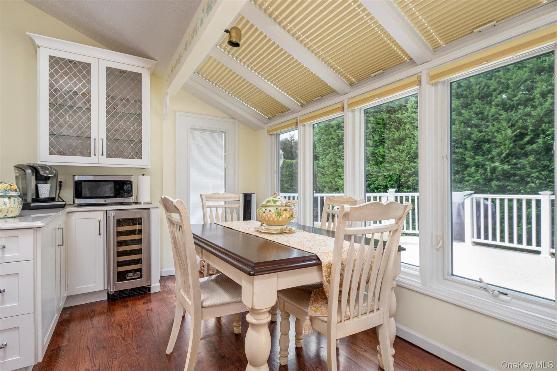 #9 photo, 9 Rockaway Place, 롱 아일랜드 Massapequa , NY 11758