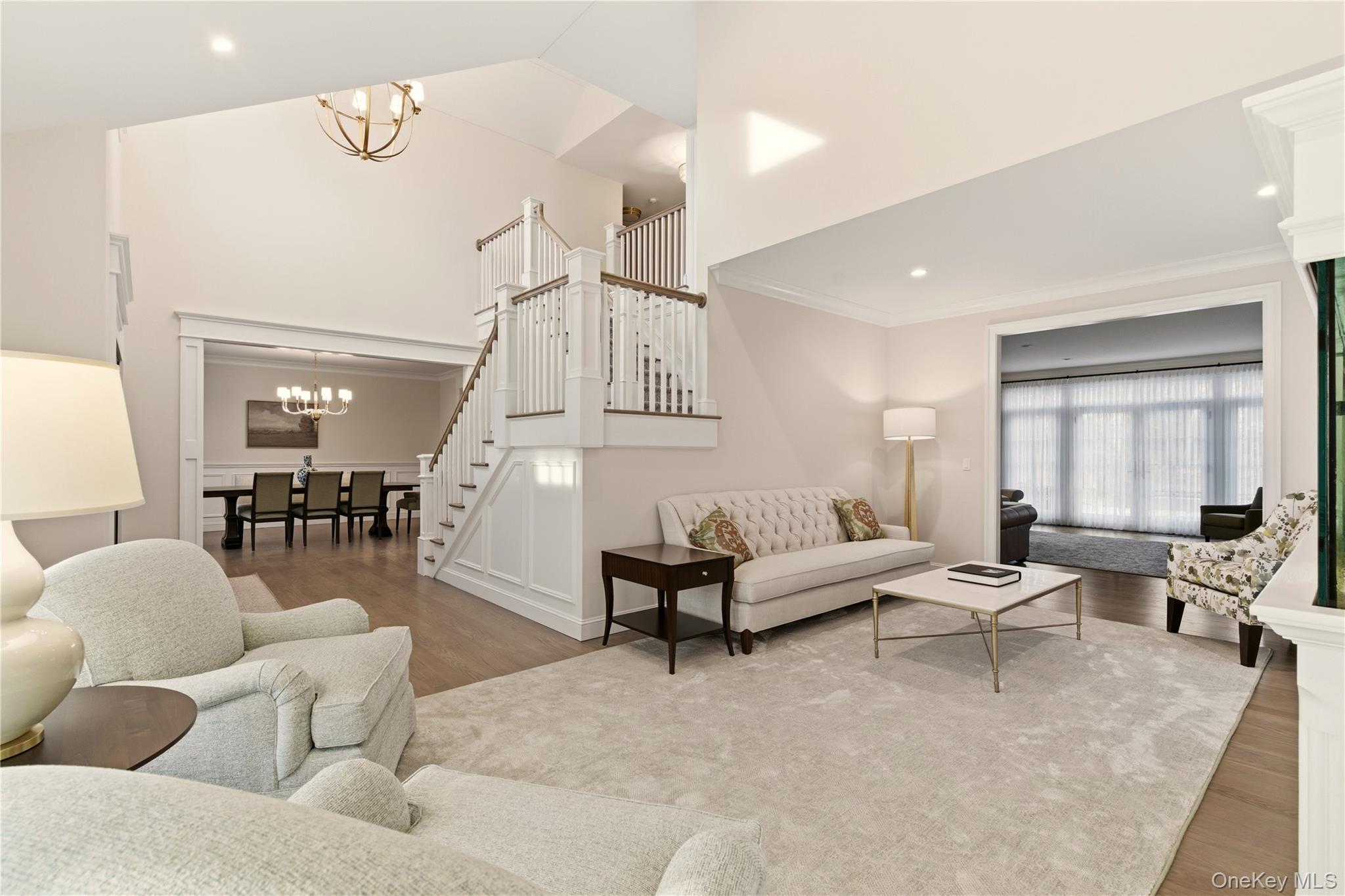 #14 photo, 2 Ashley Court, Northport , NY 11768