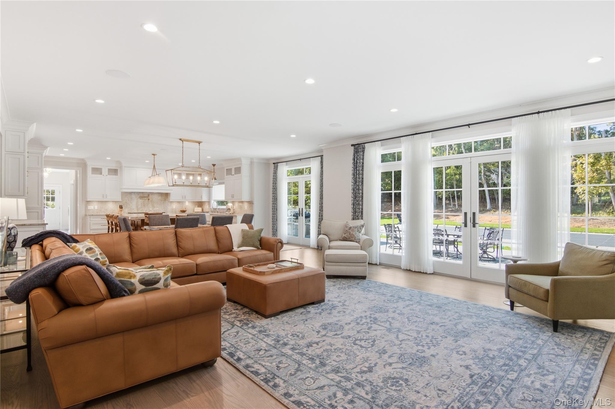 #20 photo, 2 Ashley Court, Northport , NY 11768