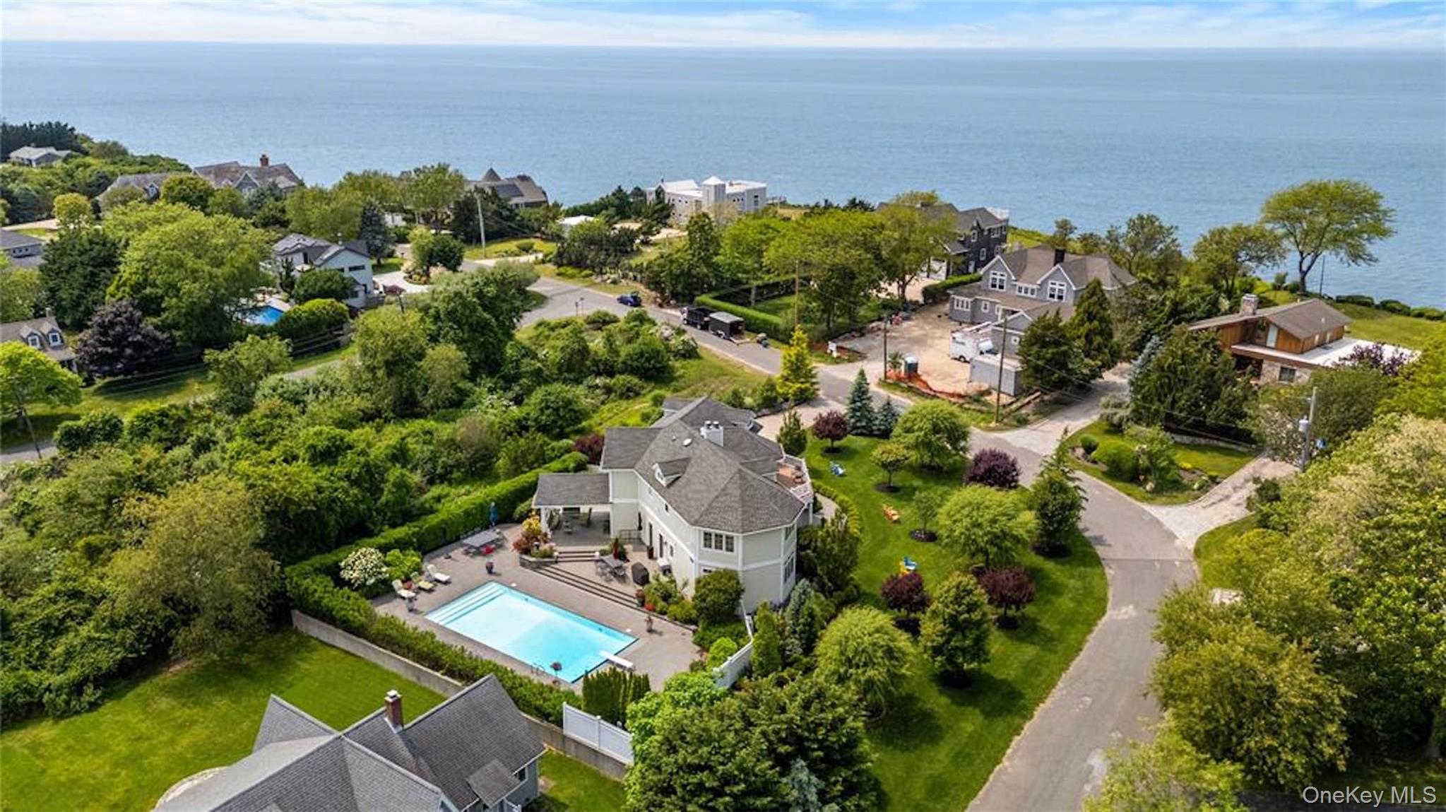 #1 photo, 695 Sound Drive, 東長島 格林港 Greenport , NY 11944