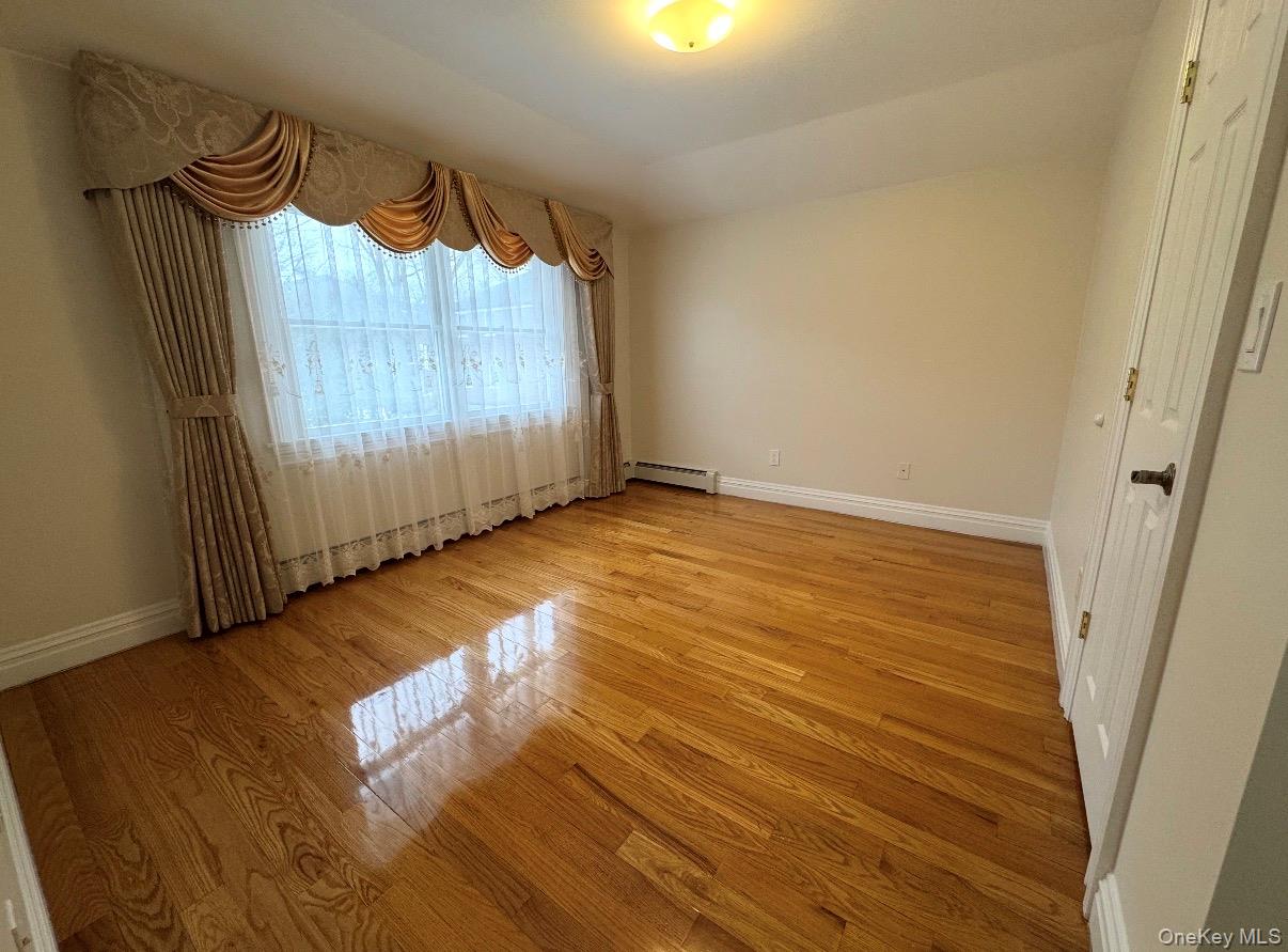 #11 photo, 253-12 58th Avenue, كوينز Little Neck , NY 11362