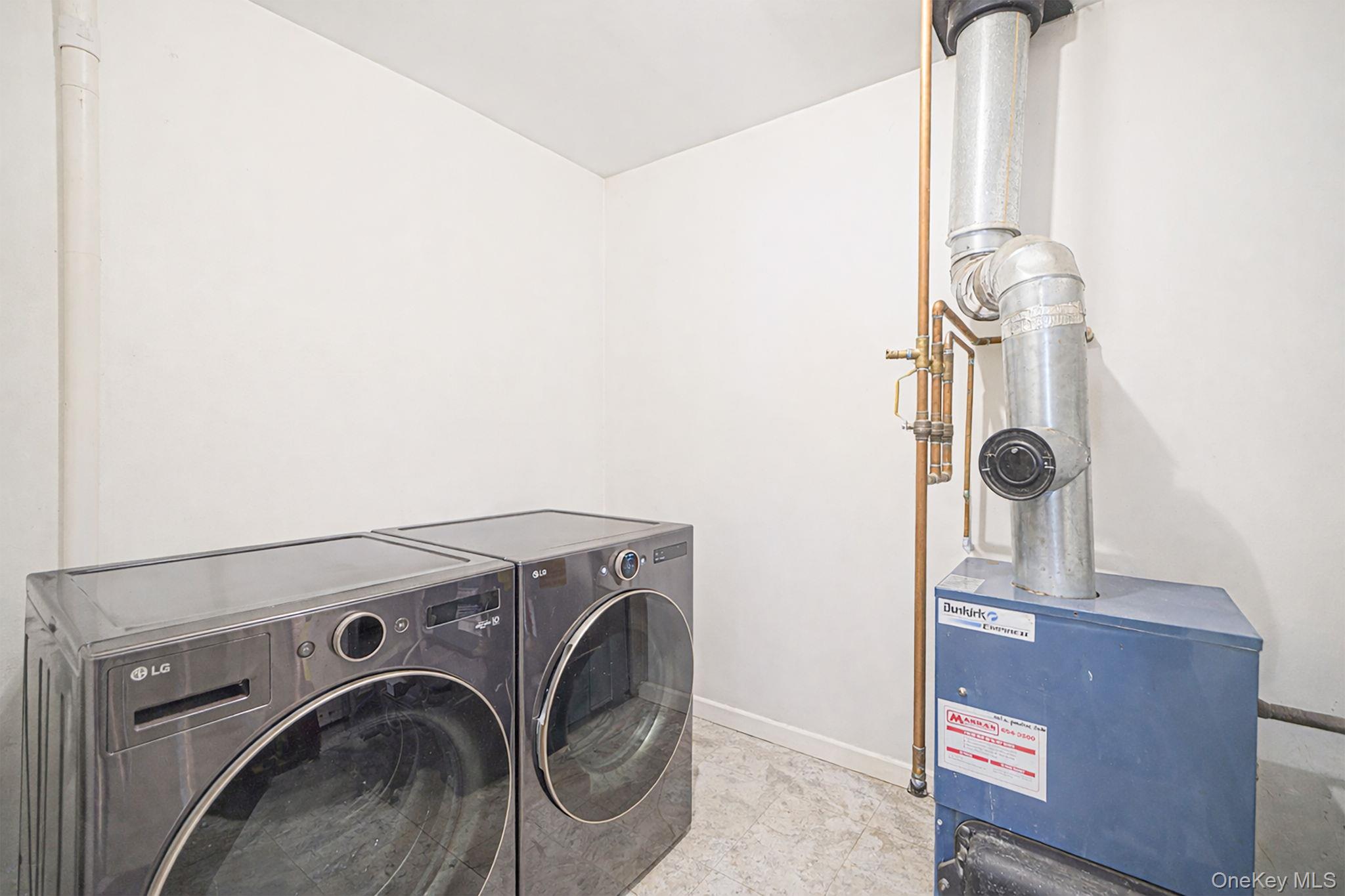 #14 photo, 15 Vee Jay Drive, Shoreham , NY 11786