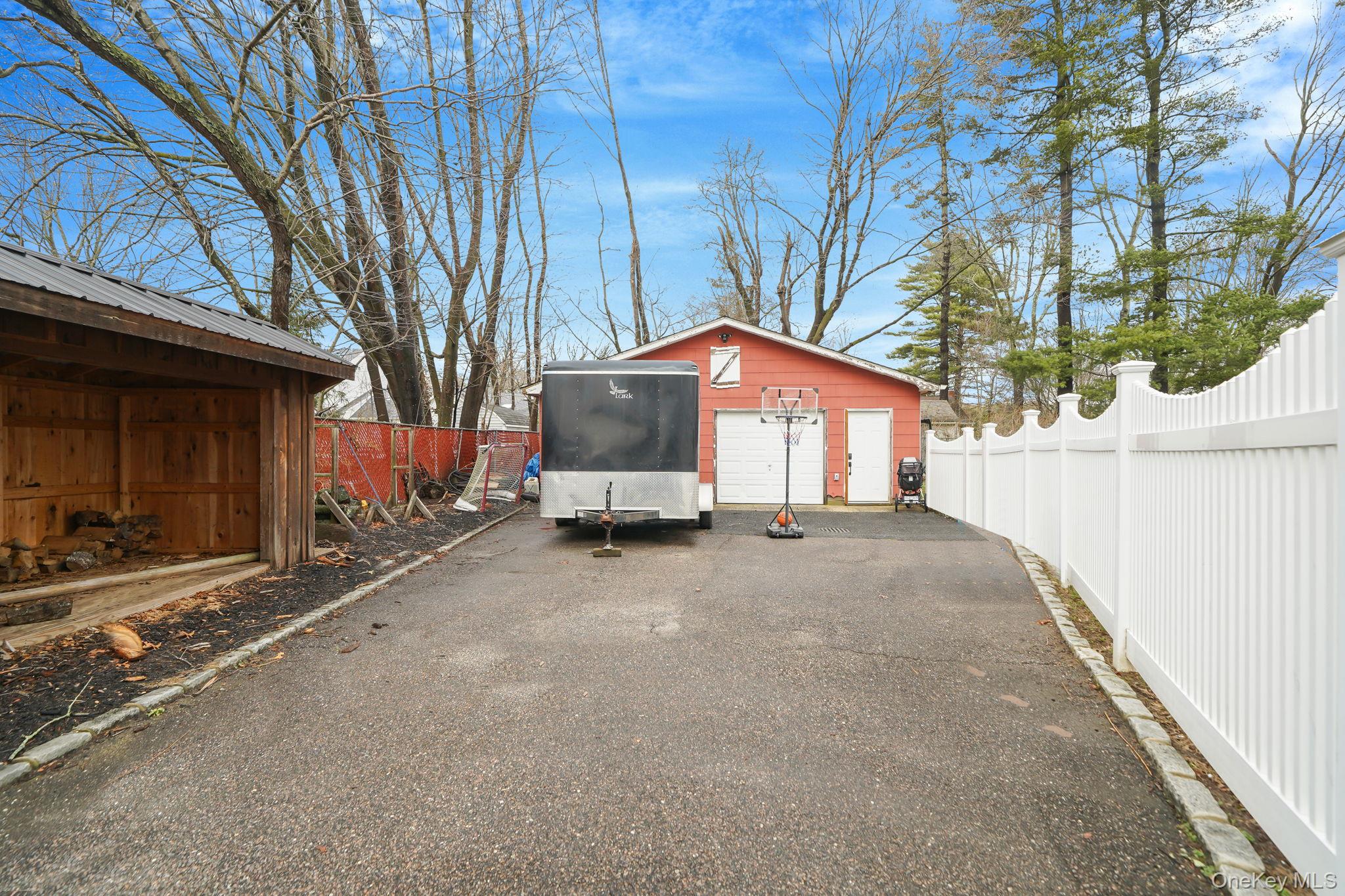 #17 photo, 15 Vee Jay Drive, Shoreham , NY 11786