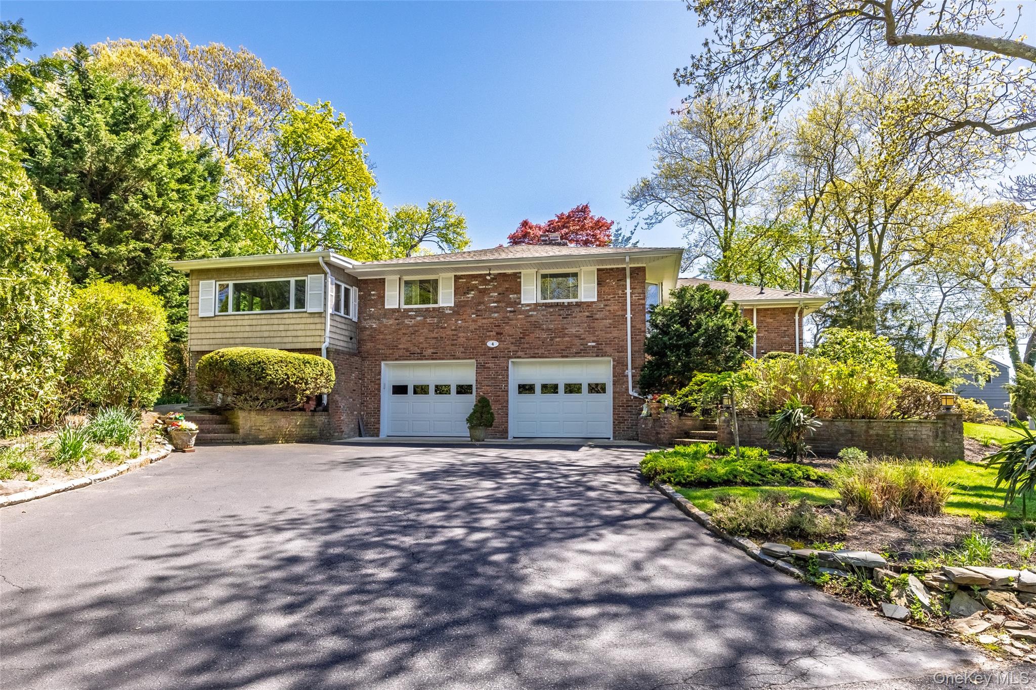 #3 photo, 4 Knoll Top Road, Stony Brook , NY 11790