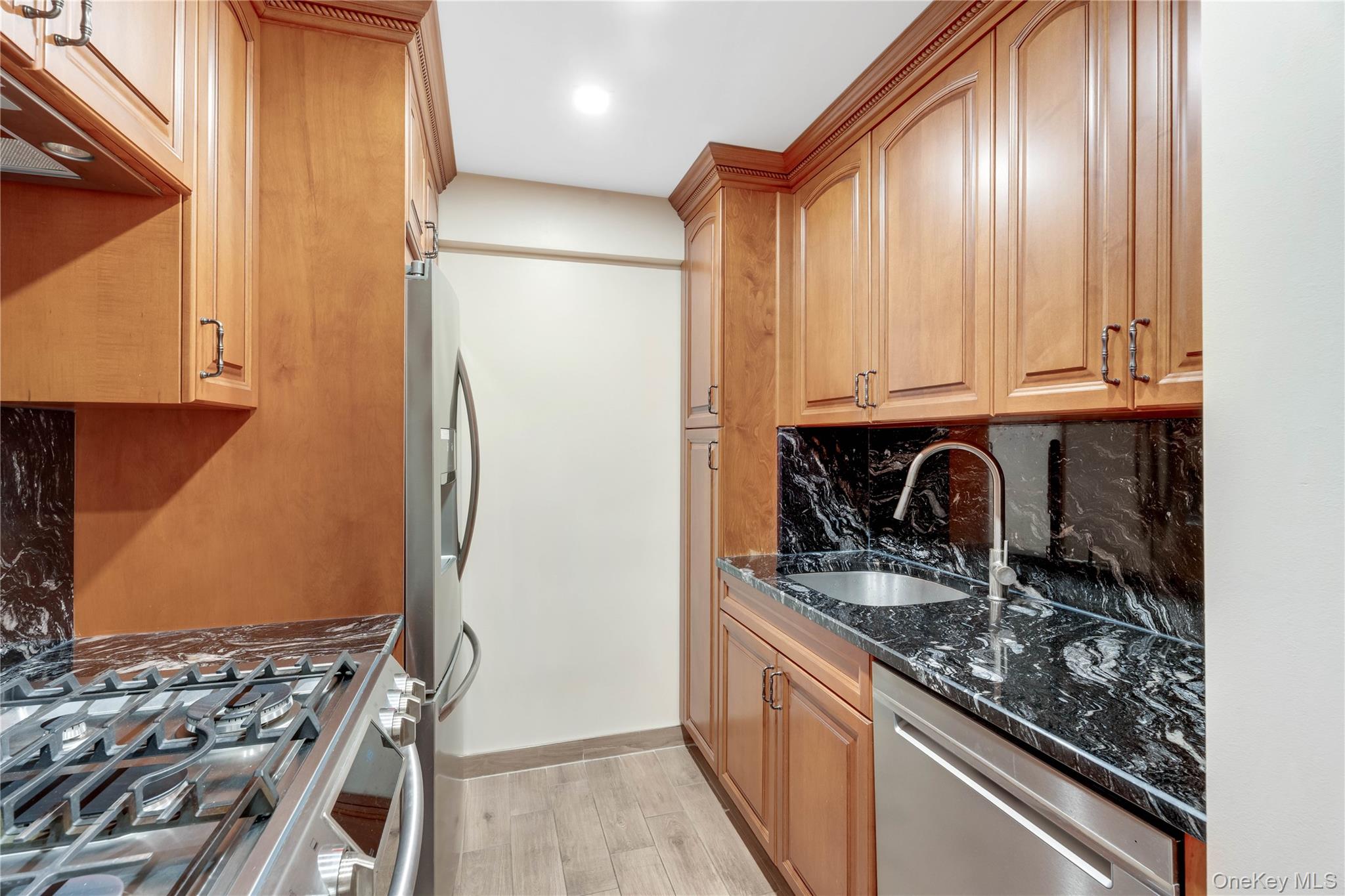 #8 photo, 2711 Avenue X, 布鲁克林 Brooklyn , NY 11235