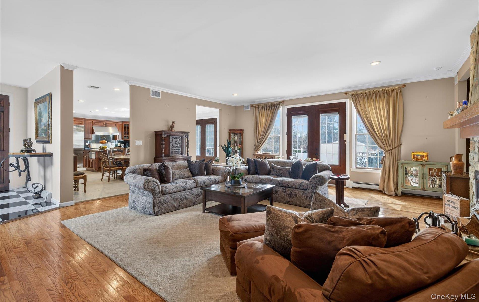 #9 photo, 301 Berry Hill Road, Oyster Bay Cove , NY 11791