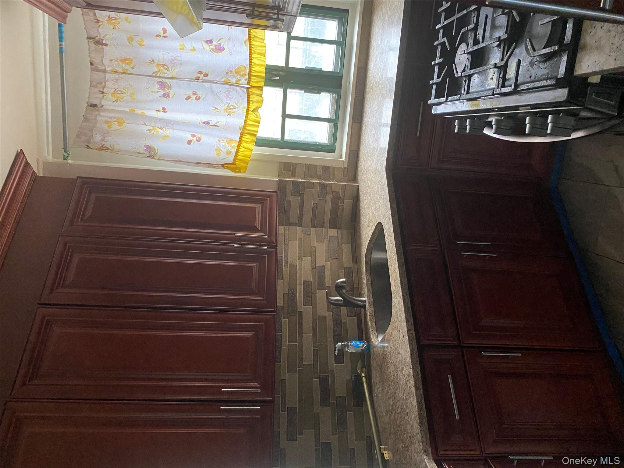 #4 photo, 1469 West Avenue, ब्रोंक्स Bronx , NY 10462