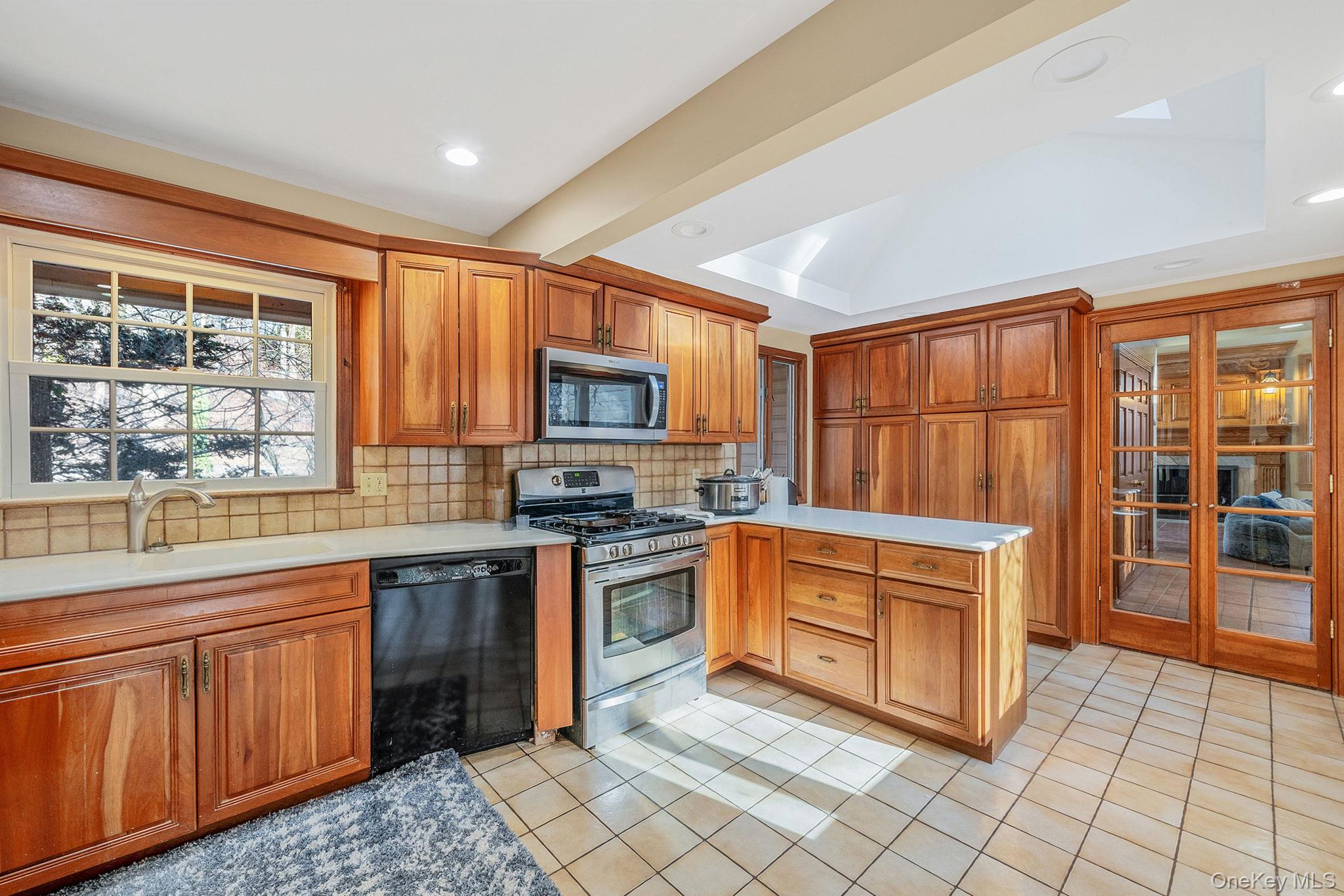 #4 photo, 1 Spring Hollow Road, Nissequogue , NY 11780