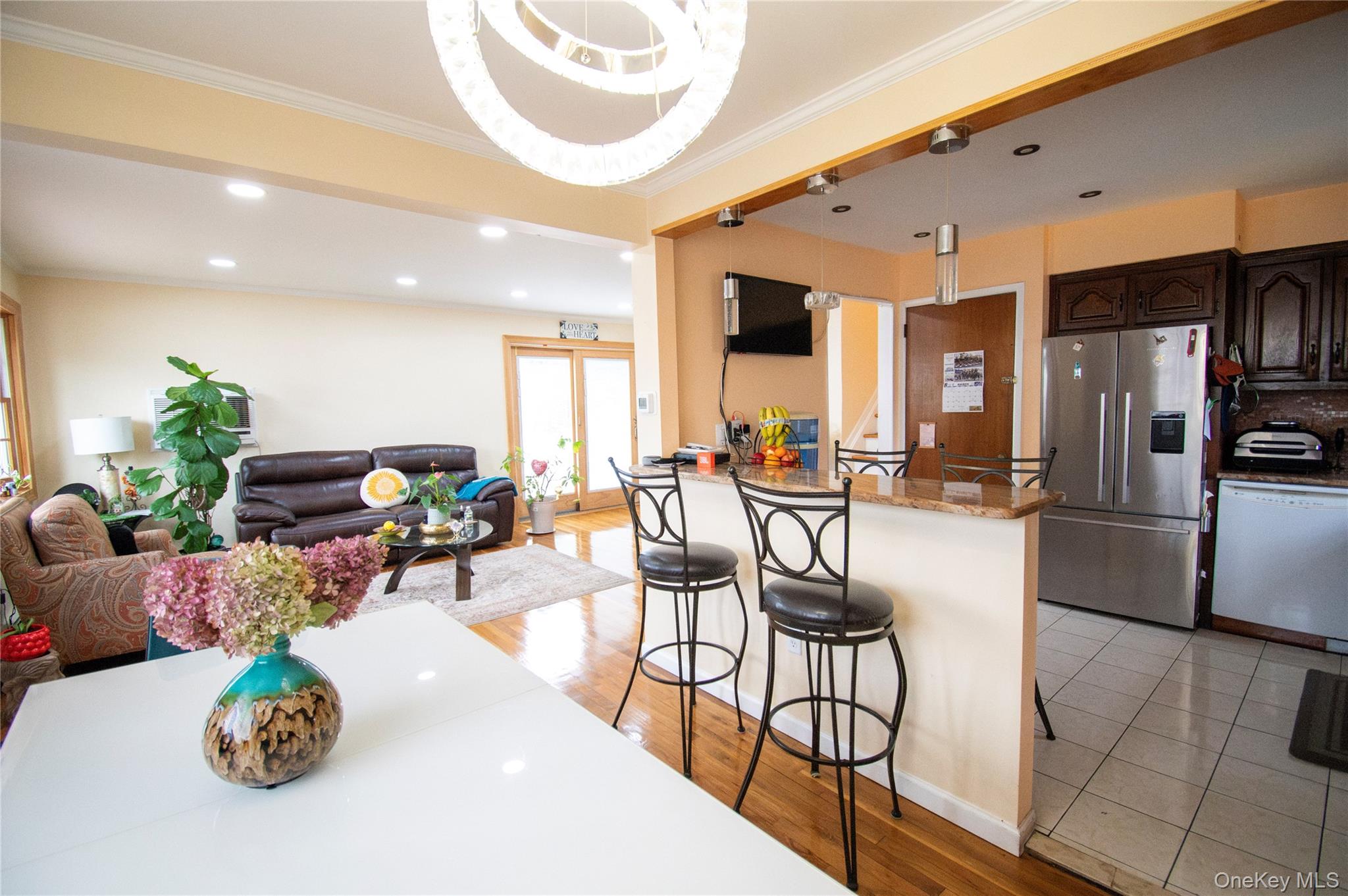 #11 photo, 720 New York Avenue, नासाउ काउंटी Baldwin , NY 11510