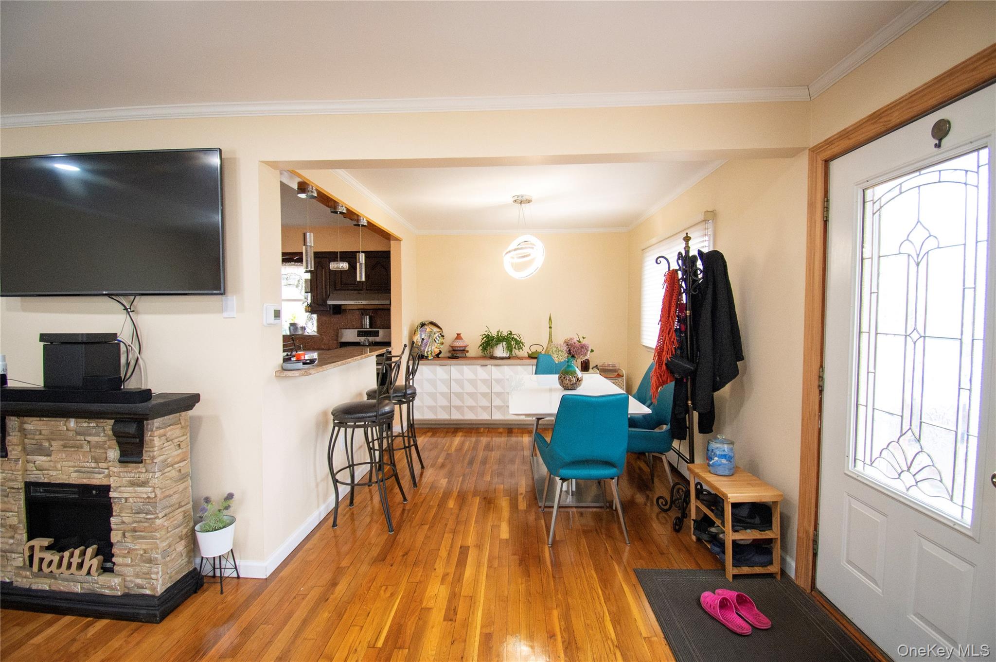 #15 photo, 720 New York Avenue, नासाउ काउंटी Baldwin , NY 11510