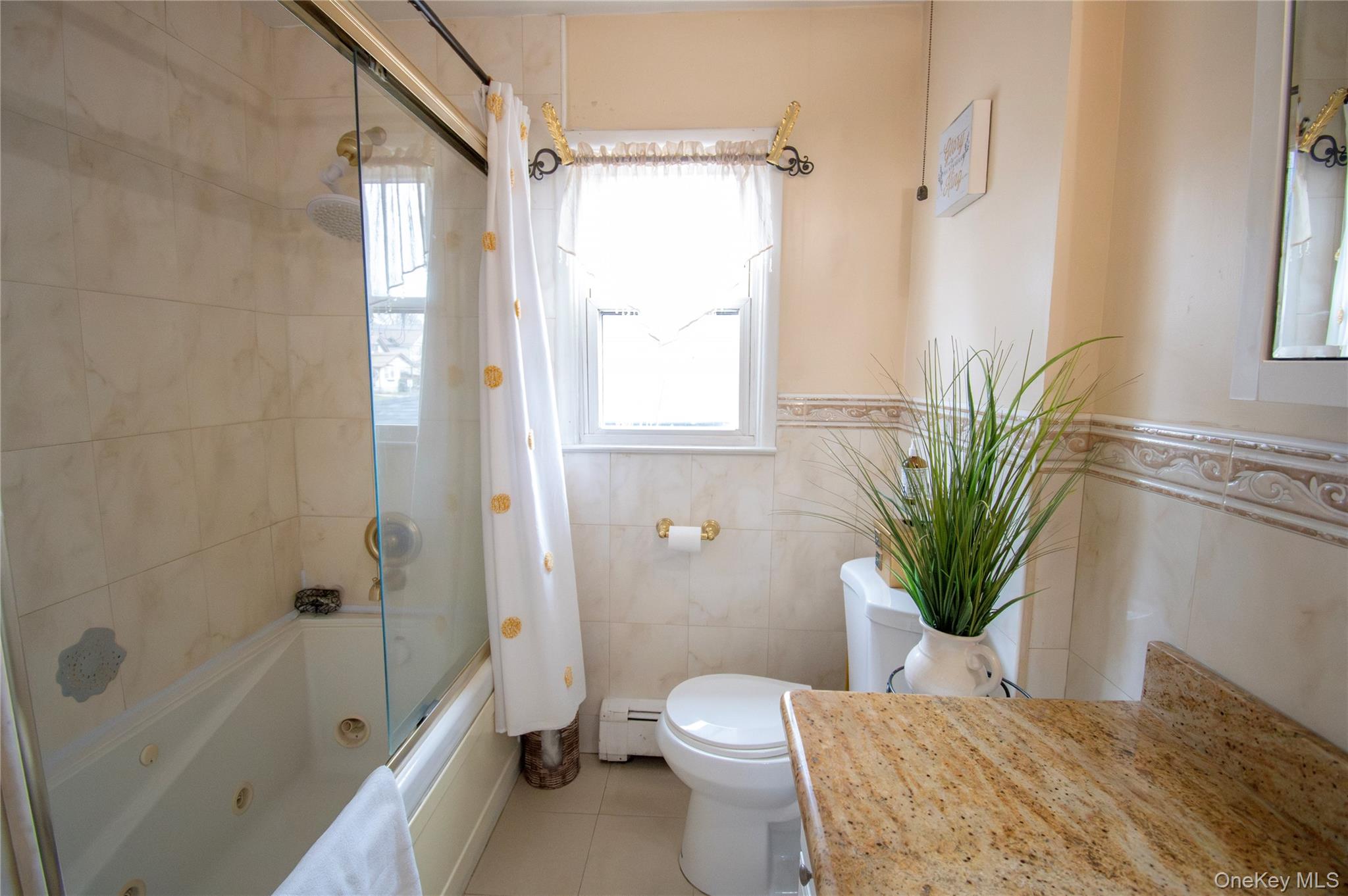 #17 photo, 720 New York Avenue, नासाउ काउंटी Baldwin , NY 11510