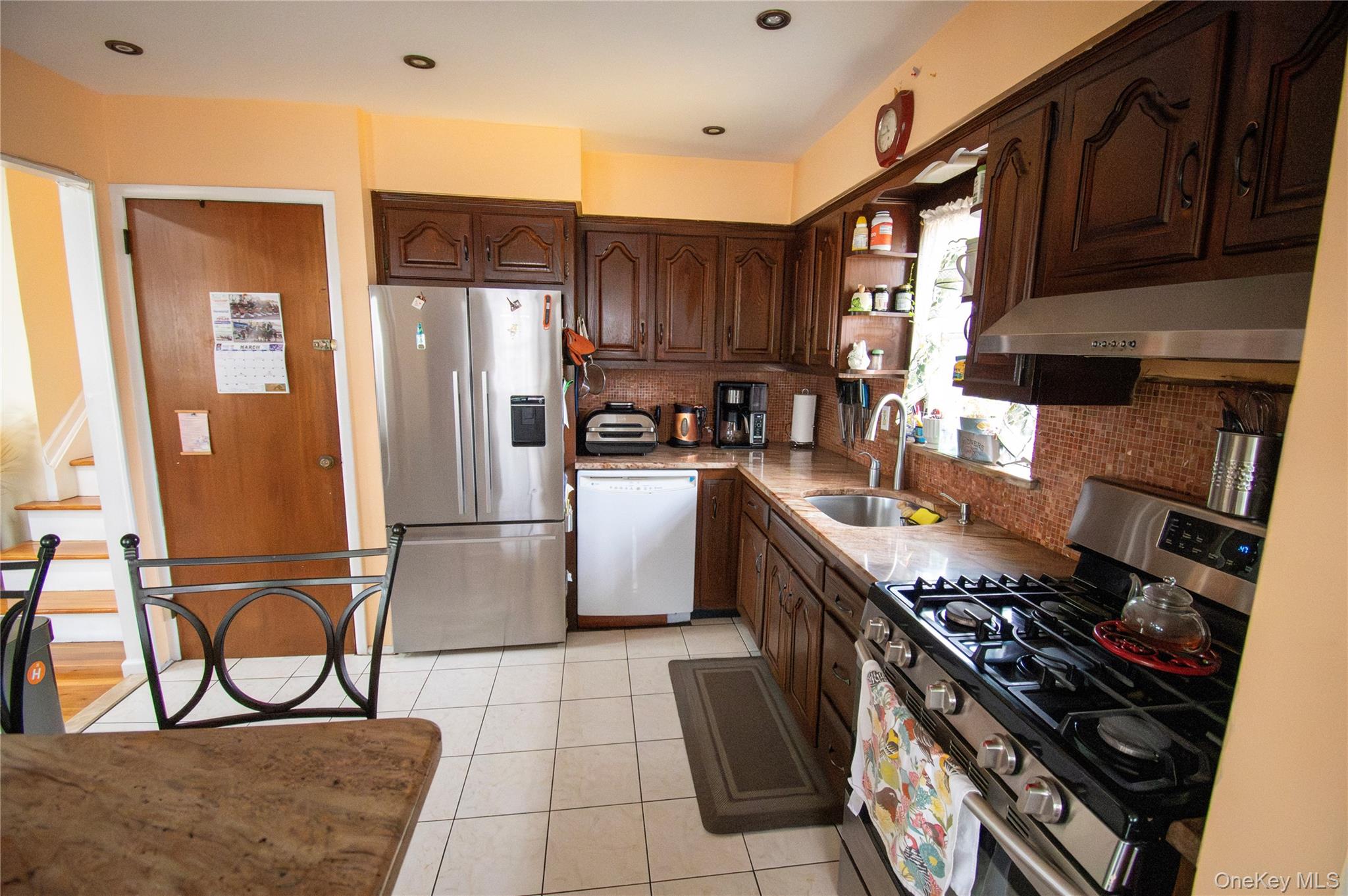 #7 photo, 720 New York Avenue, नासाउ काउंटी Baldwin , NY 11510