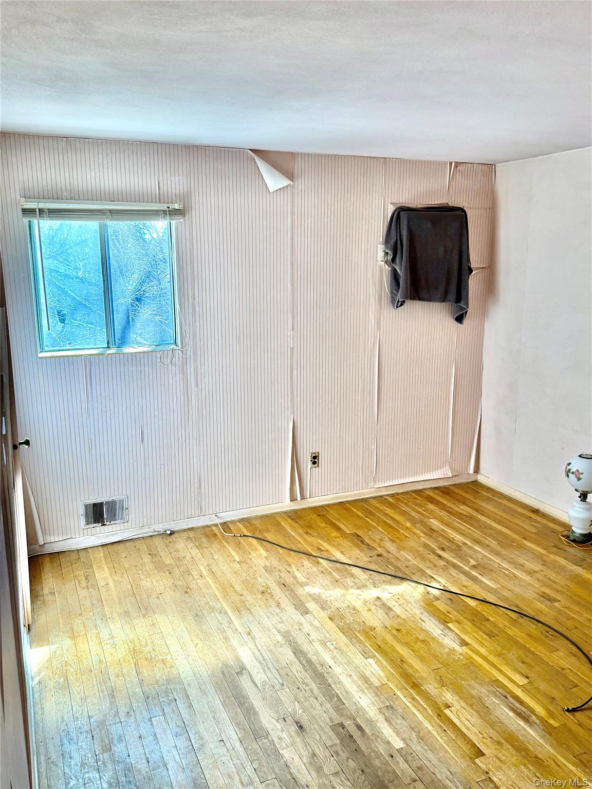 #11 photo, 20 Catherine Drive, Саффолк ‖ Selden , NY 11784