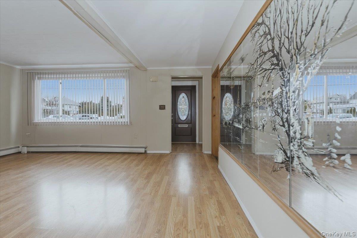 #4 photo, 85 Spencer Avenue, Lynbrook , NY 11563