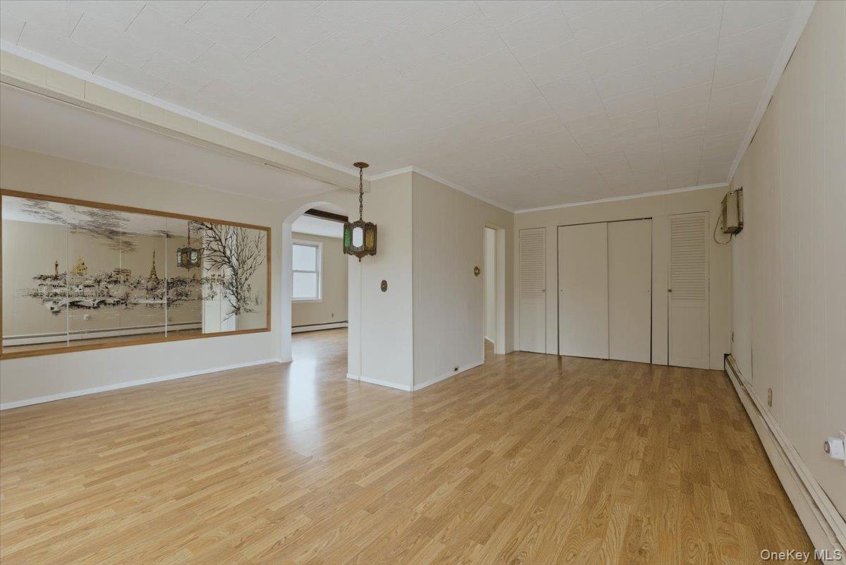 #6 photo, 85 Spencer Avenue, Lynbrook , NY 11563