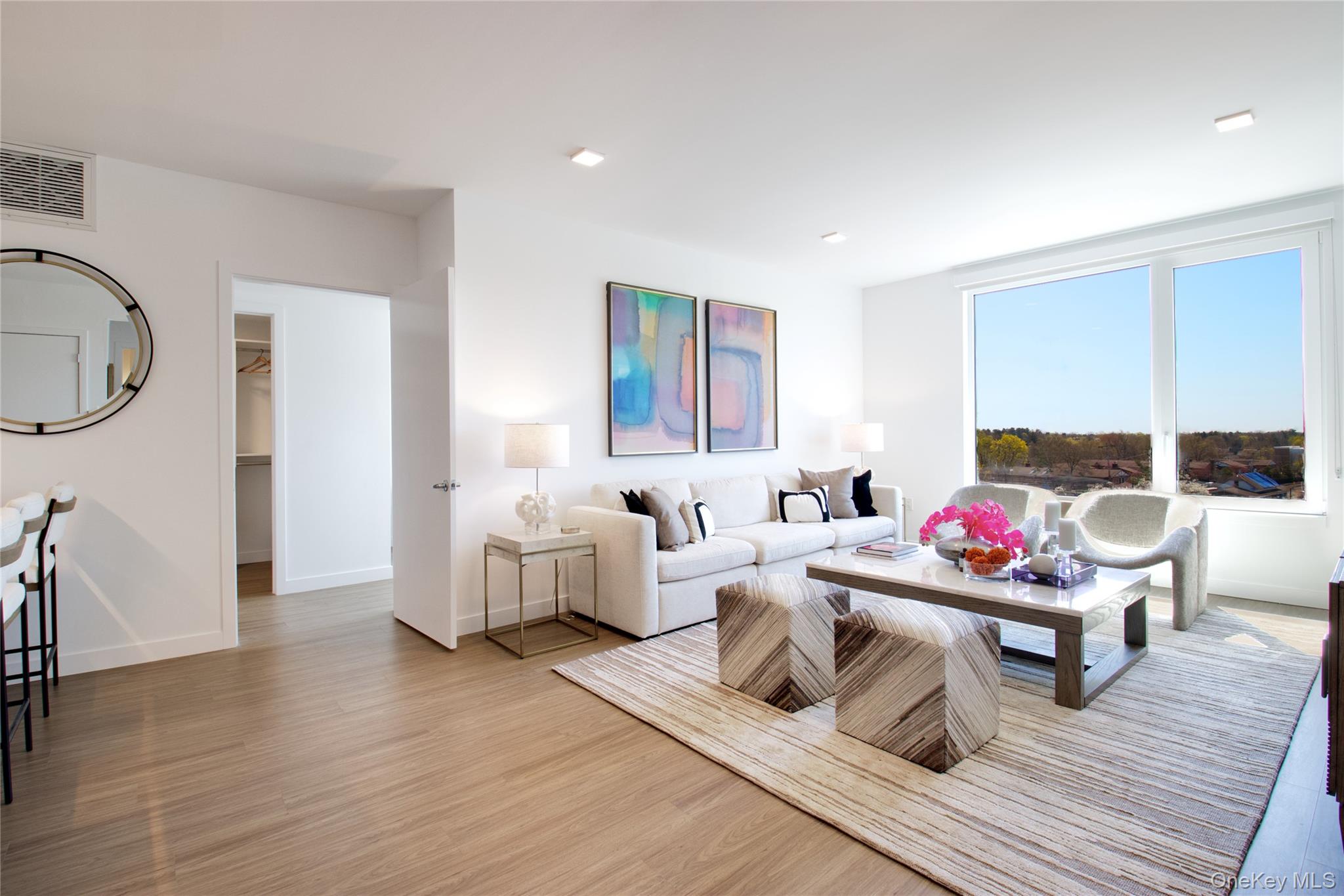 #4 photo, 333 Warner Avenue, ناسو Roslyn , NY 11576