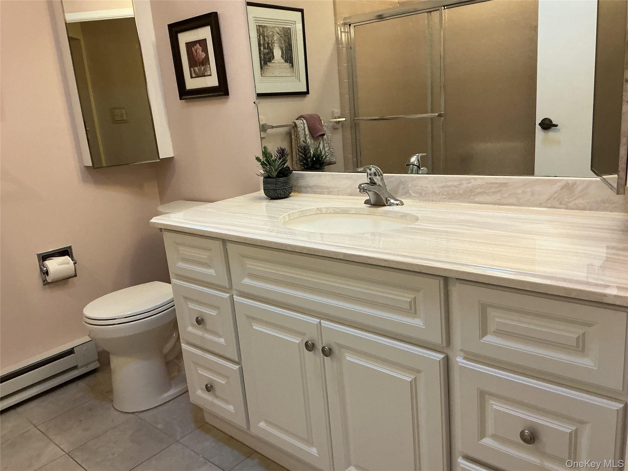 #18 photo, 207 Woodbridge Drive, Ridge , NY 11961