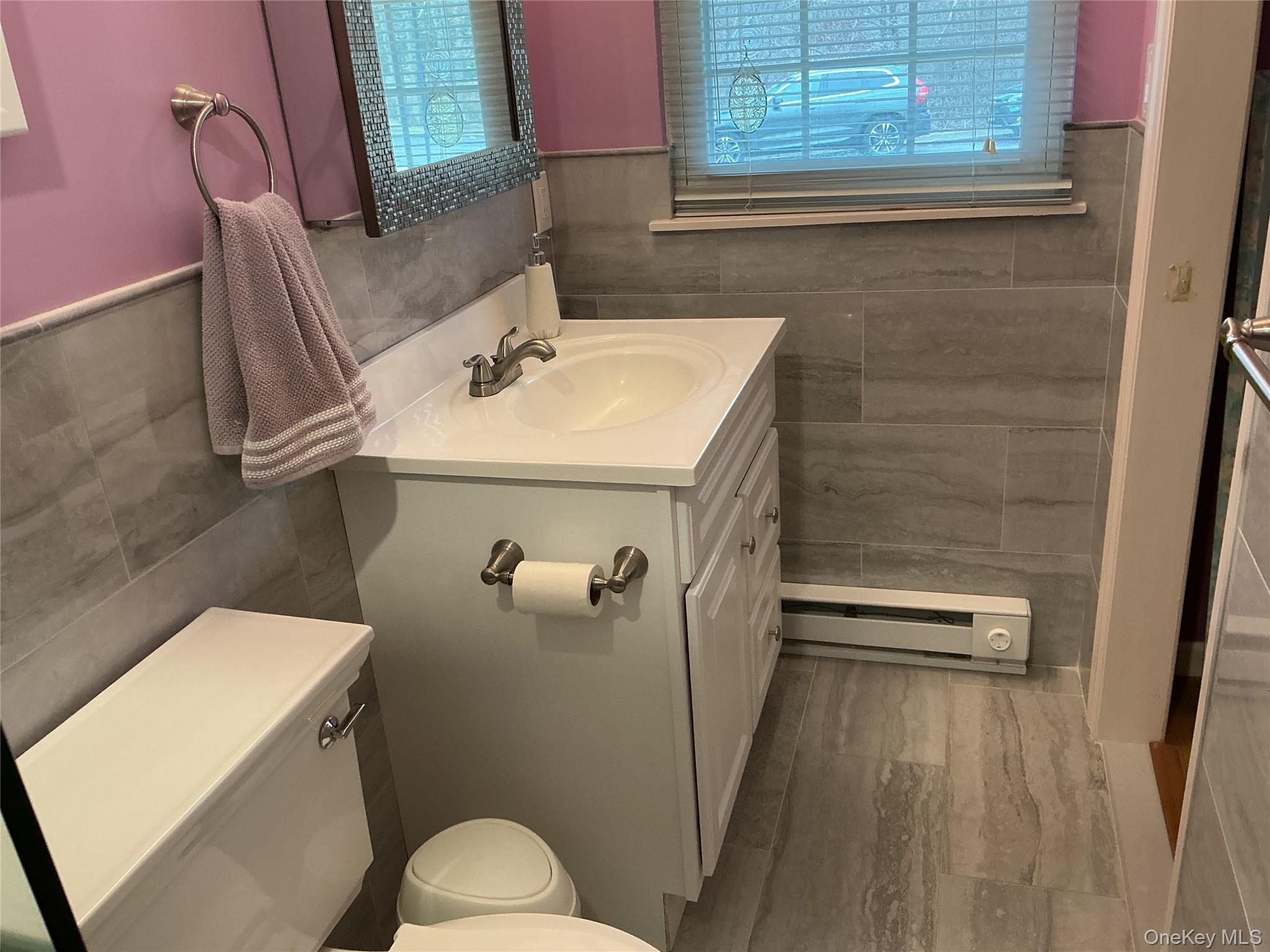 #8 photo, 207 Woodbridge Drive, Ridge , NY 11961