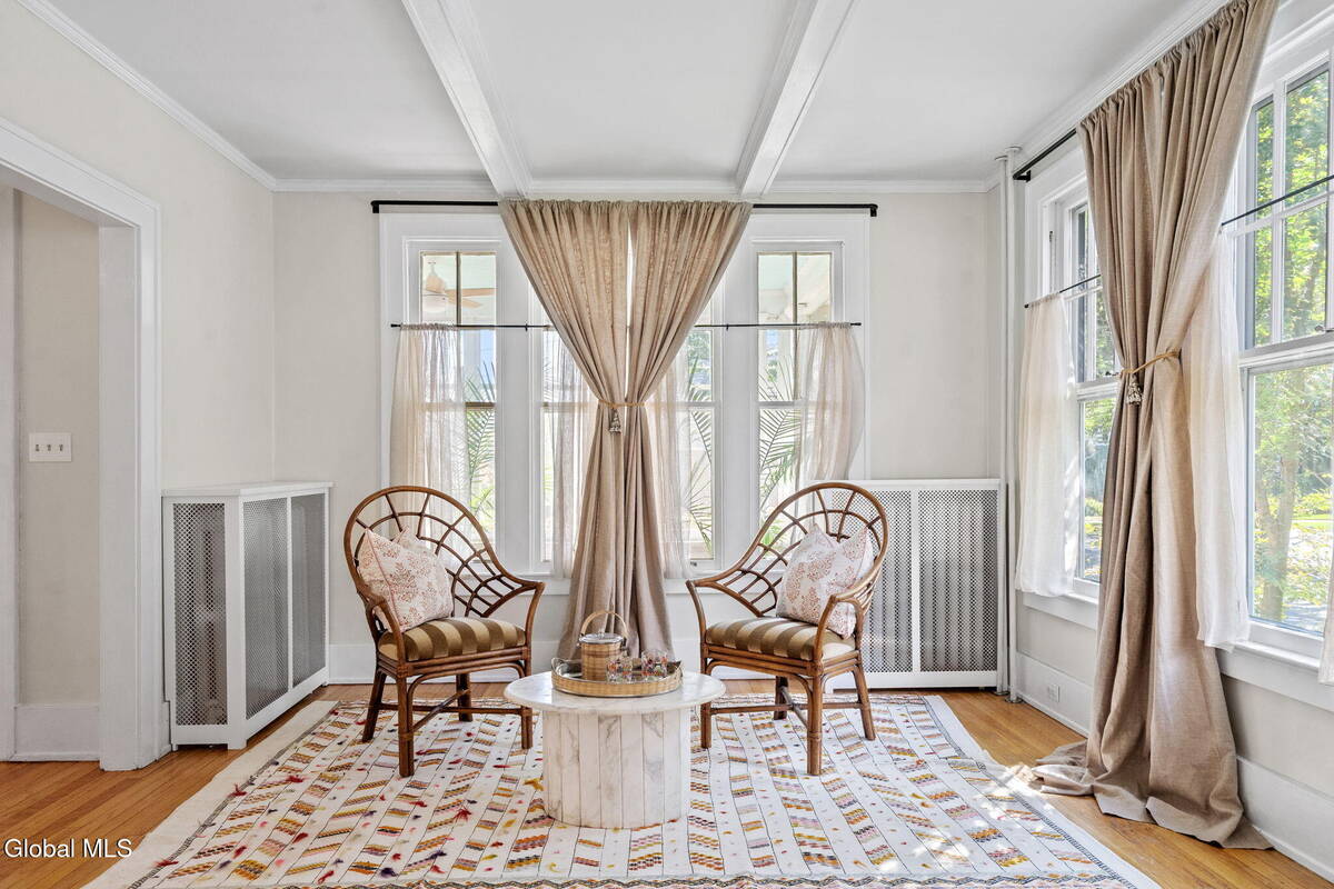 #32 photo, 39 Fifth Avenue, 紐約州 Saratoga Springs , NY 12866