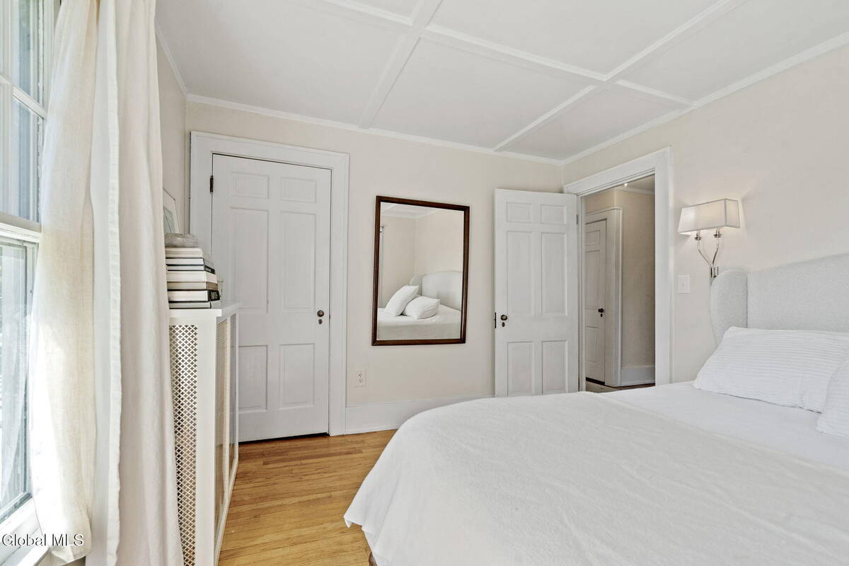 #38 photo, 39 Fifth Avenue, 紐約州 Saratoga Springs , NY 12866