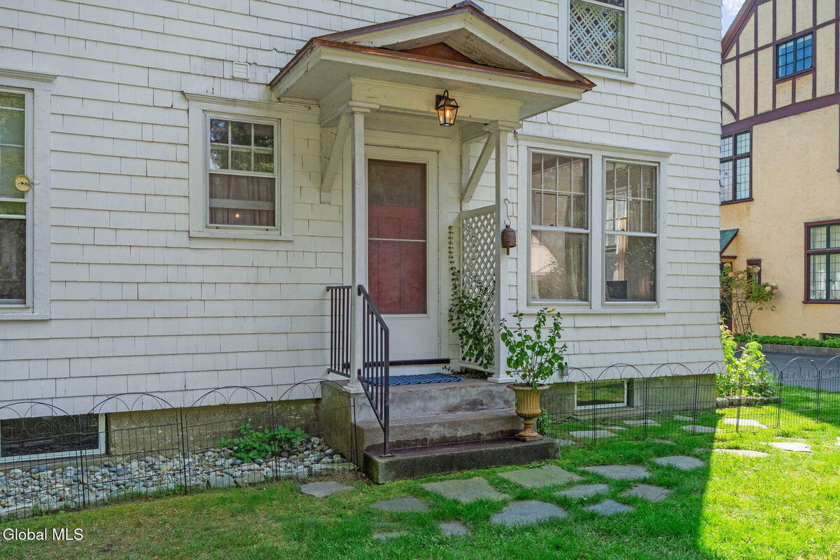 #68 photo, 39 Fifth Avenue, 紐約州 Saratoga Springs , NY 12866