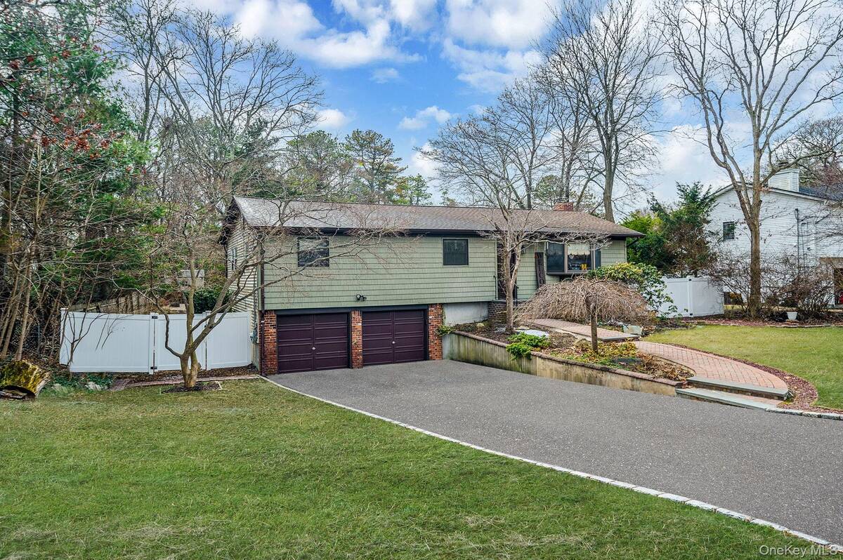 #5 photo, 76 Hollywood Avenue, Selden , NY 11784