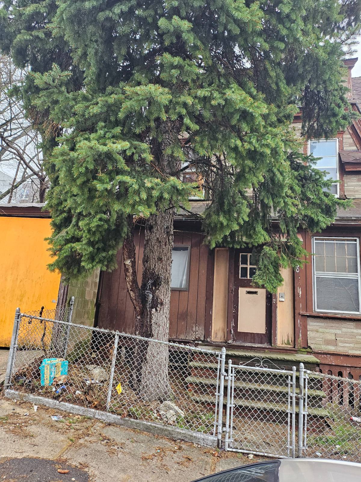 #6 photo, 130-134-136 Oliver Ave, Yonkers , NY 10701