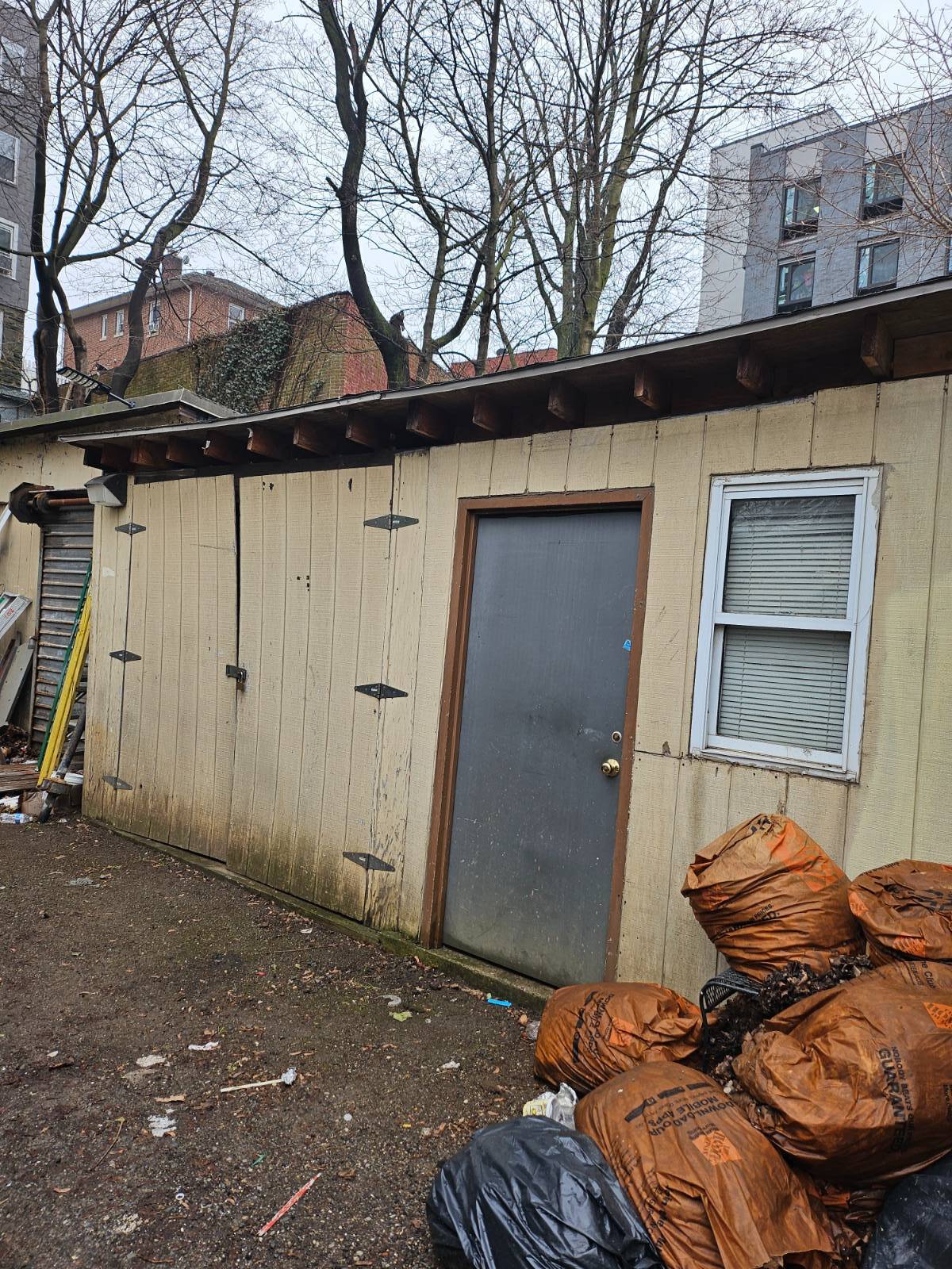 #8 photo, 130-134-136 Oliver Ave, Yonkers , NY 10701