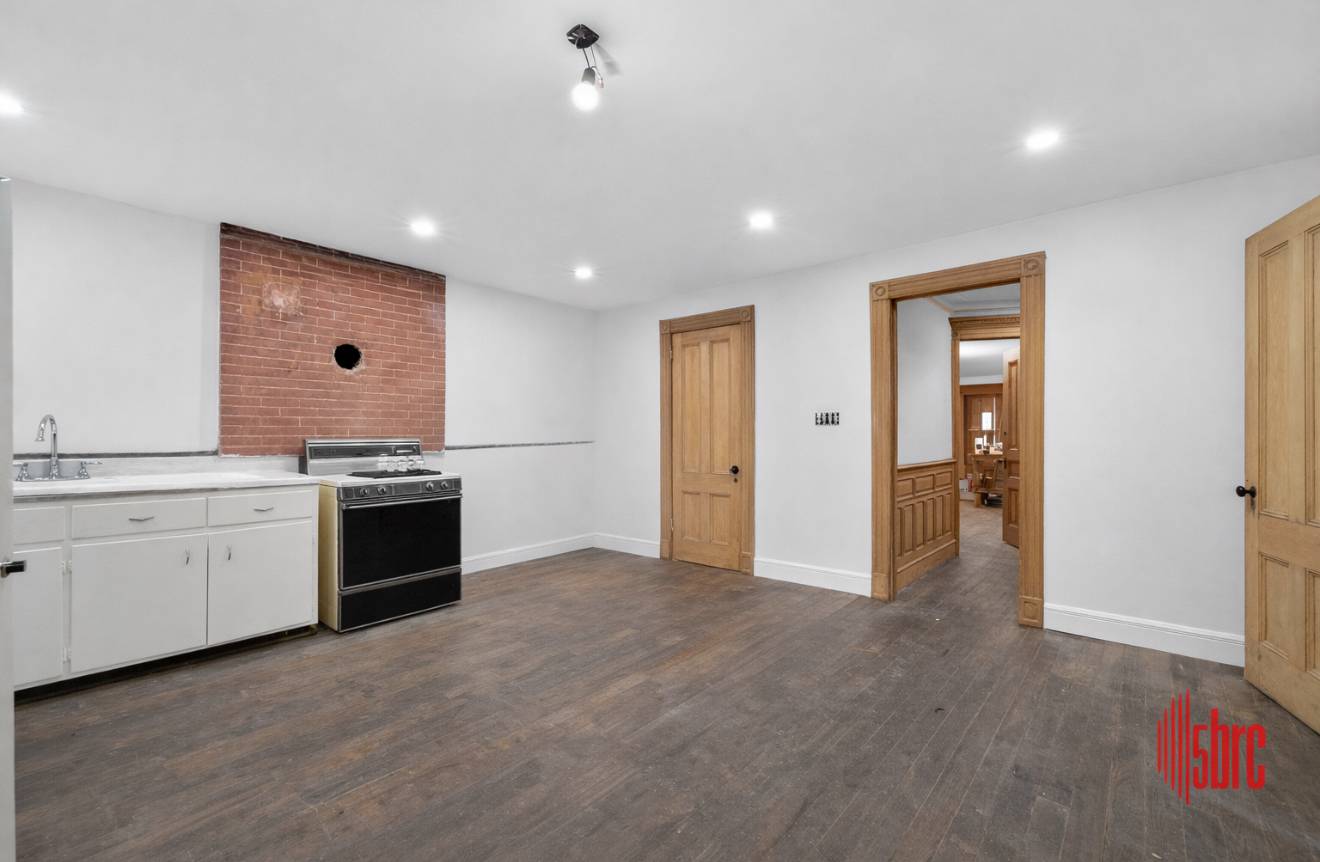 #22 photo, 1191 Dean St, Crown Heights , NY 11216