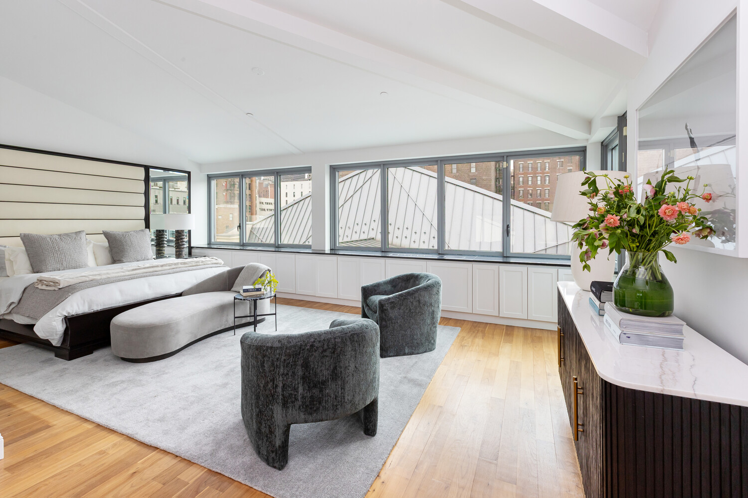 #13 photo, 655 6TH Avenue, Chelsea , NY 10010