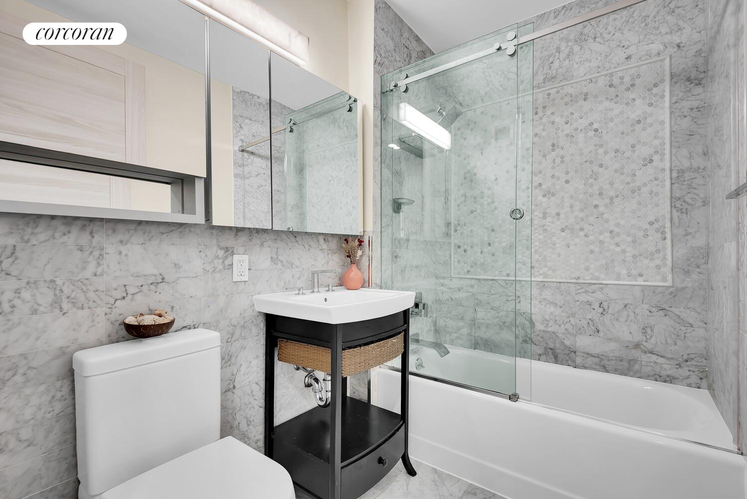 #5 photo, 88 GREENWICH Street, Financial District , NY 10006