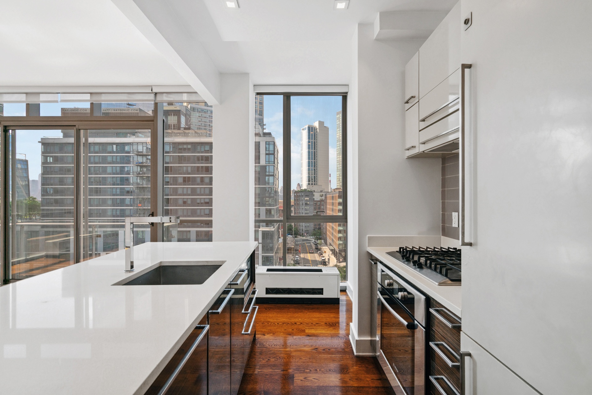 #11 photo, 26-26 Jackson Avenue, Long Island City , NY 11101