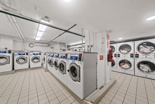 #14 photo, 340 E 93rd Street, Upper East Side , NY 10128