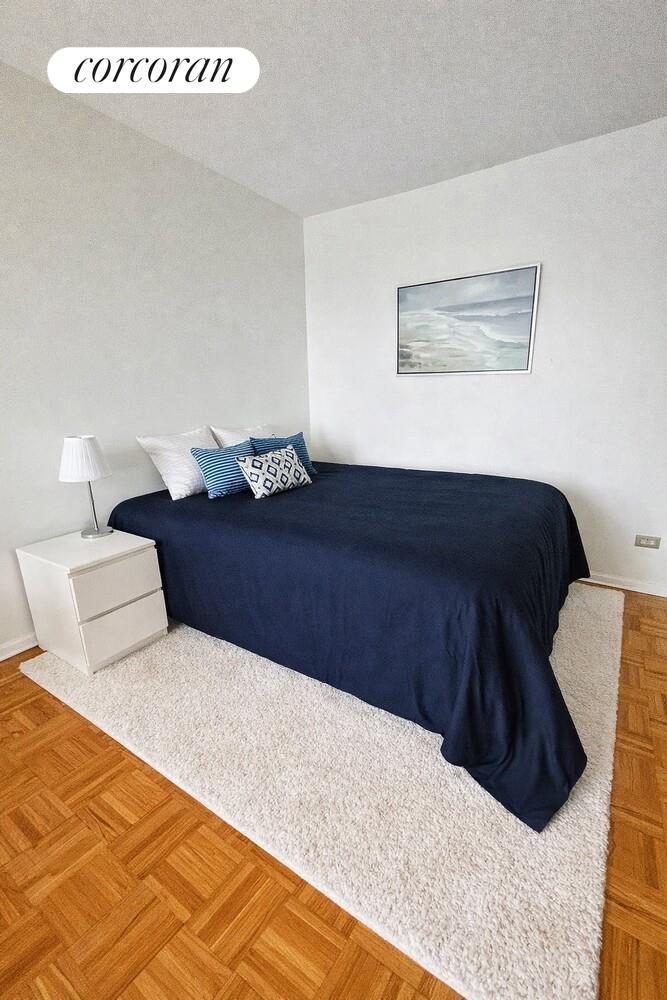 #3 photo, 1601 3RD Avenue, Yorkville , NY 10128