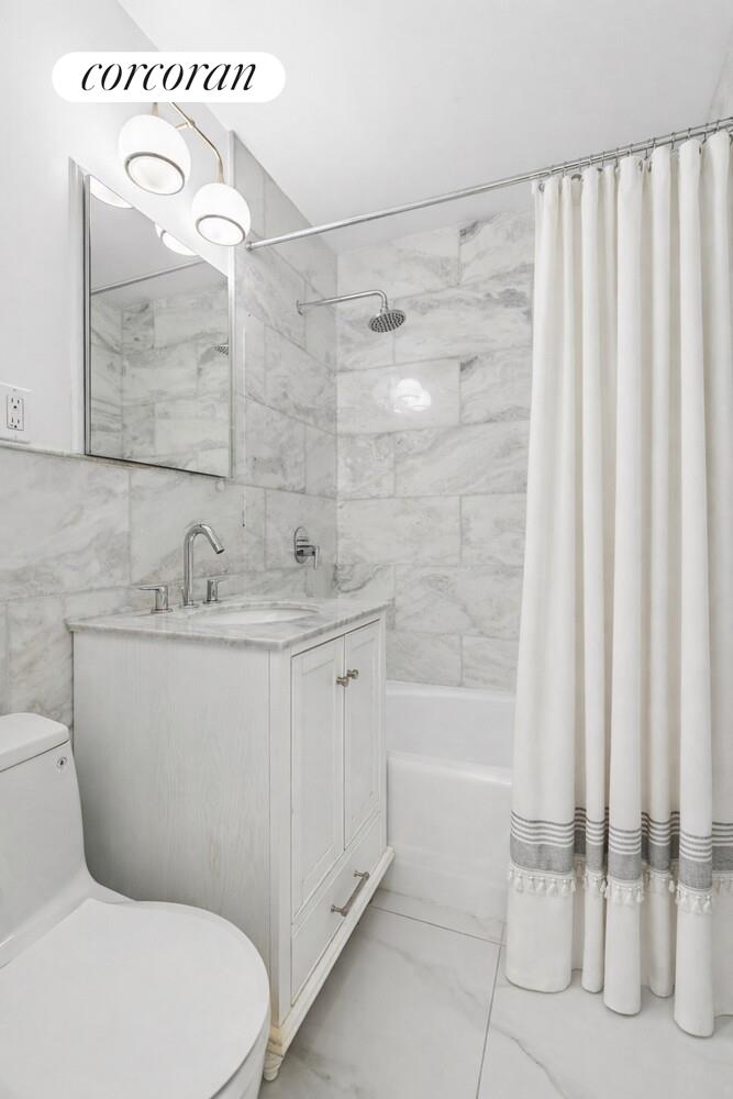 #9 photo, 201 E 36TH Street, Murray Hill , NY 10016