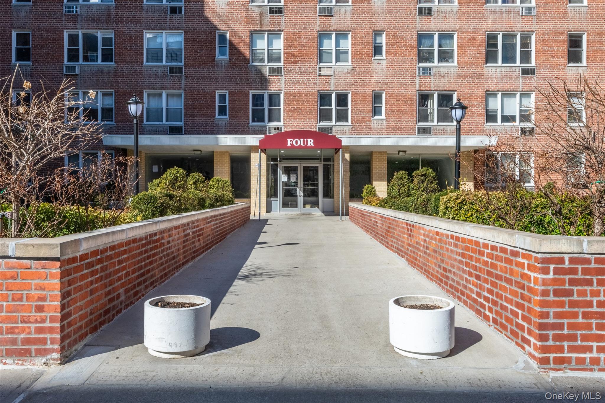 #19 photo, 4 Sadore Lane, Yonkers , NY 10710